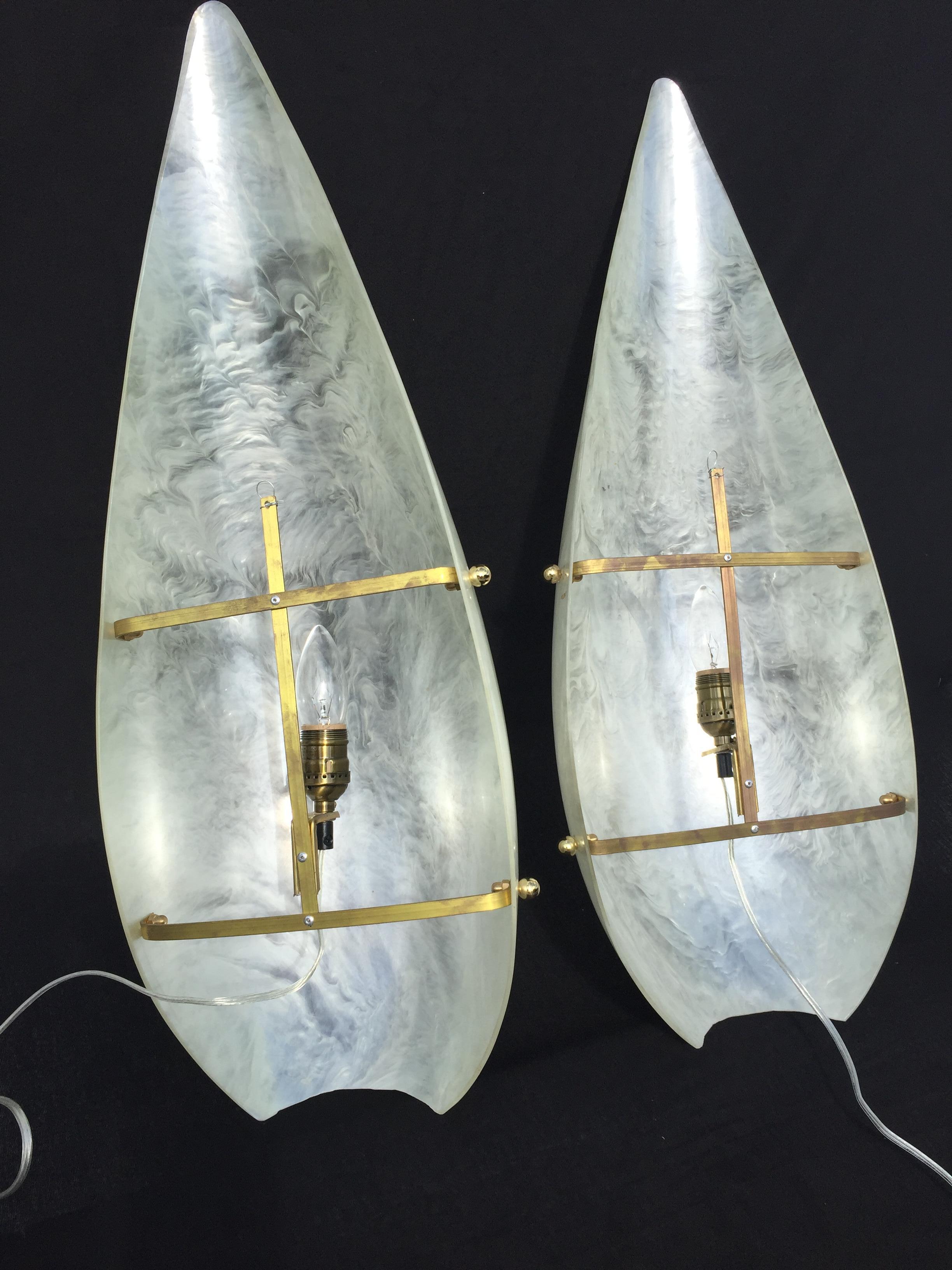 Pair of Pearly White Resin Wall Sconces Italian Mid-Century Modern Design 3