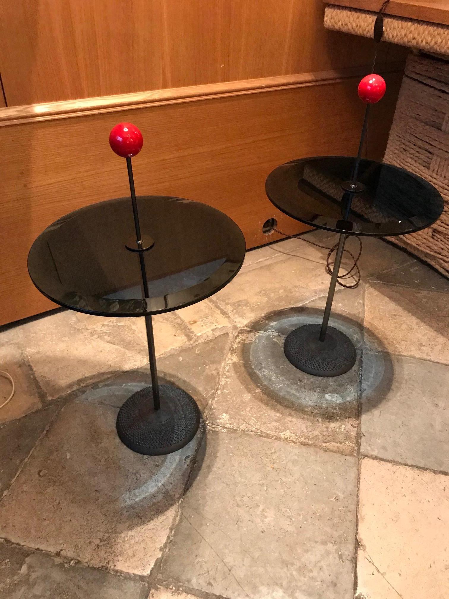 Late 20th Century Pair of Pedestal Tables 