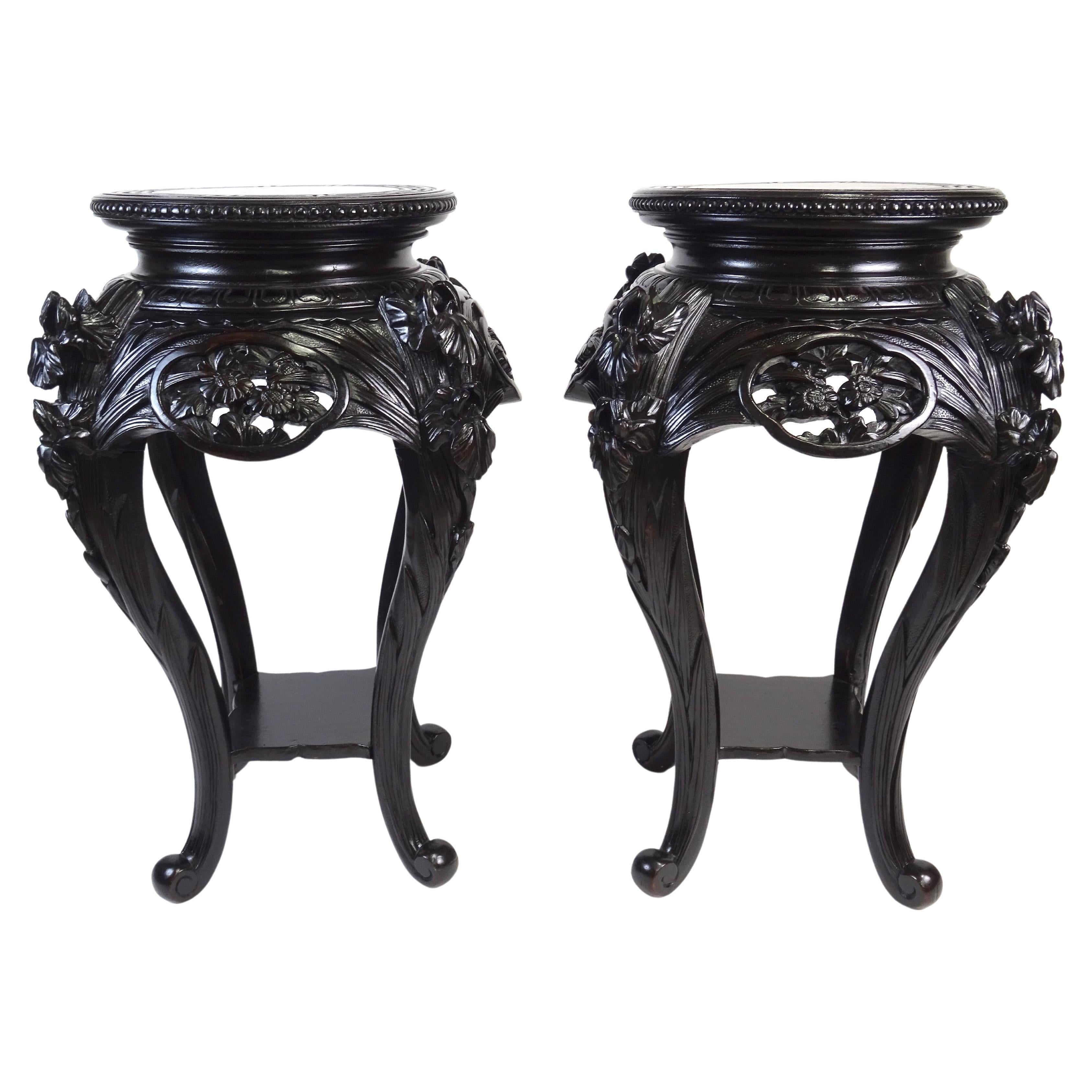 Pair of pedestals - vase holders of Chinese manufacture, early 20th century For Sale