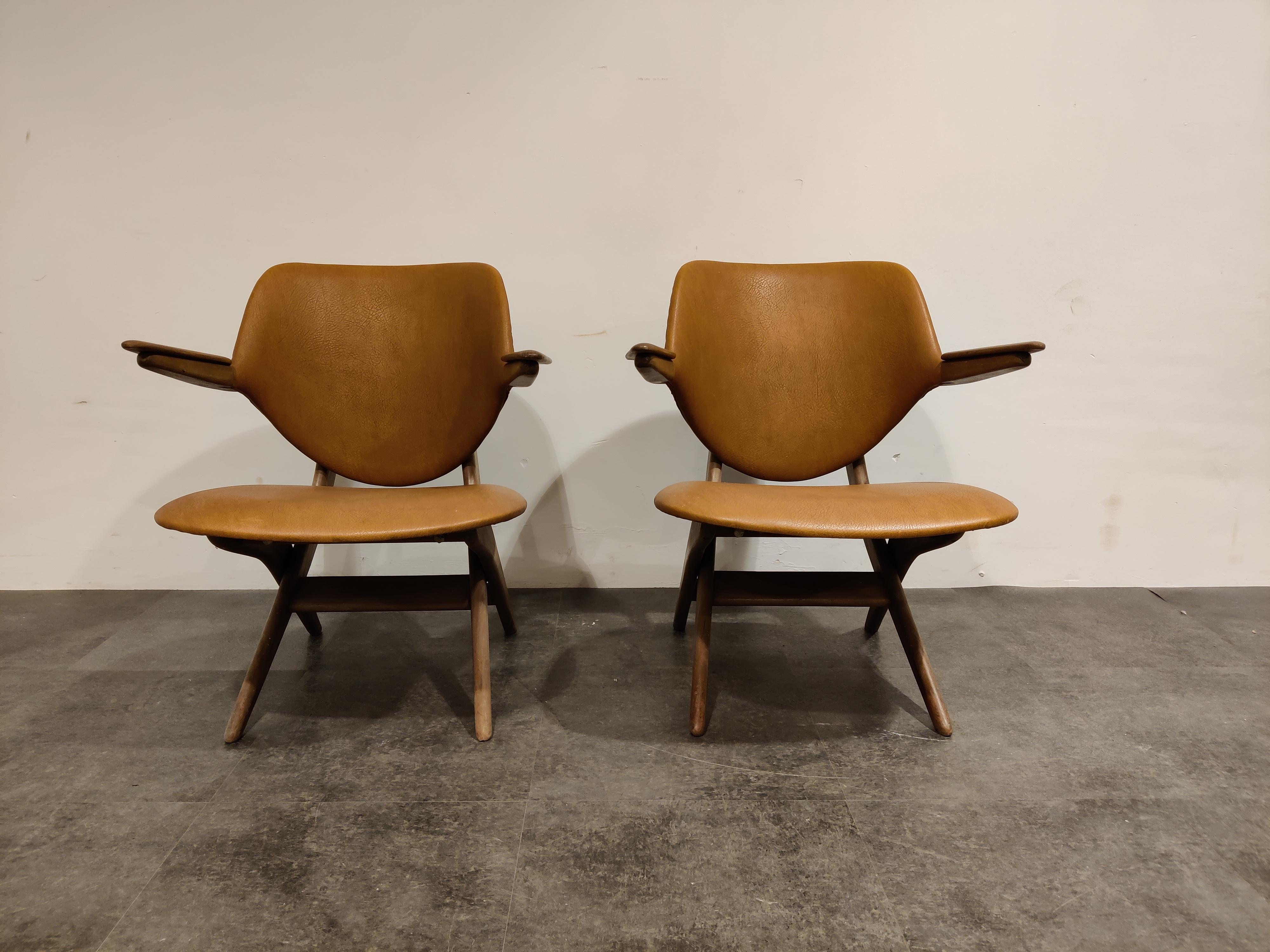 Mid-Century Modern Pair of Pelican armchairs by Louis Van Teeffelen for Wébé, 1960s