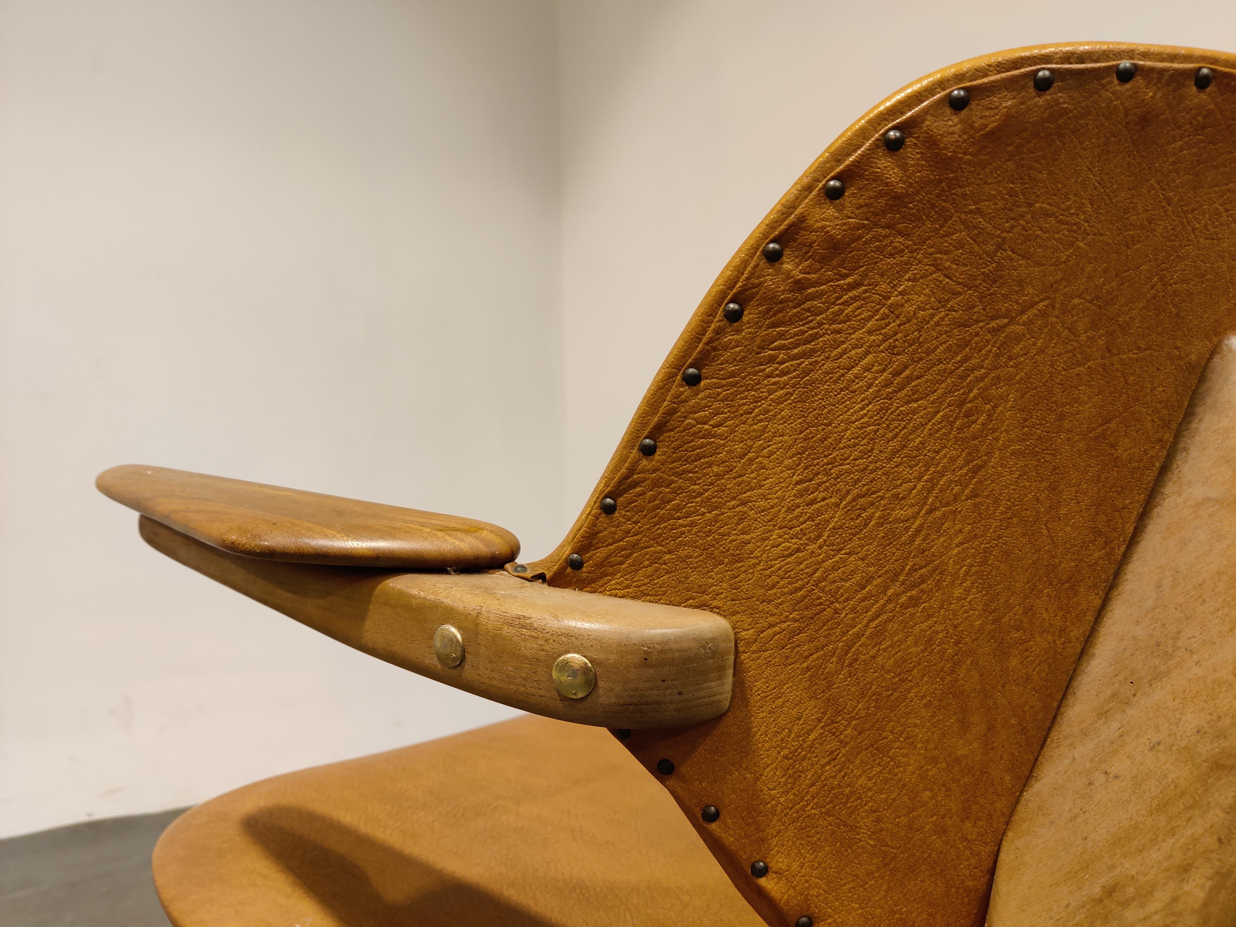 Pair of Pelican armchairs by Louis Van Teeffelen for Wébé, 1960s 2