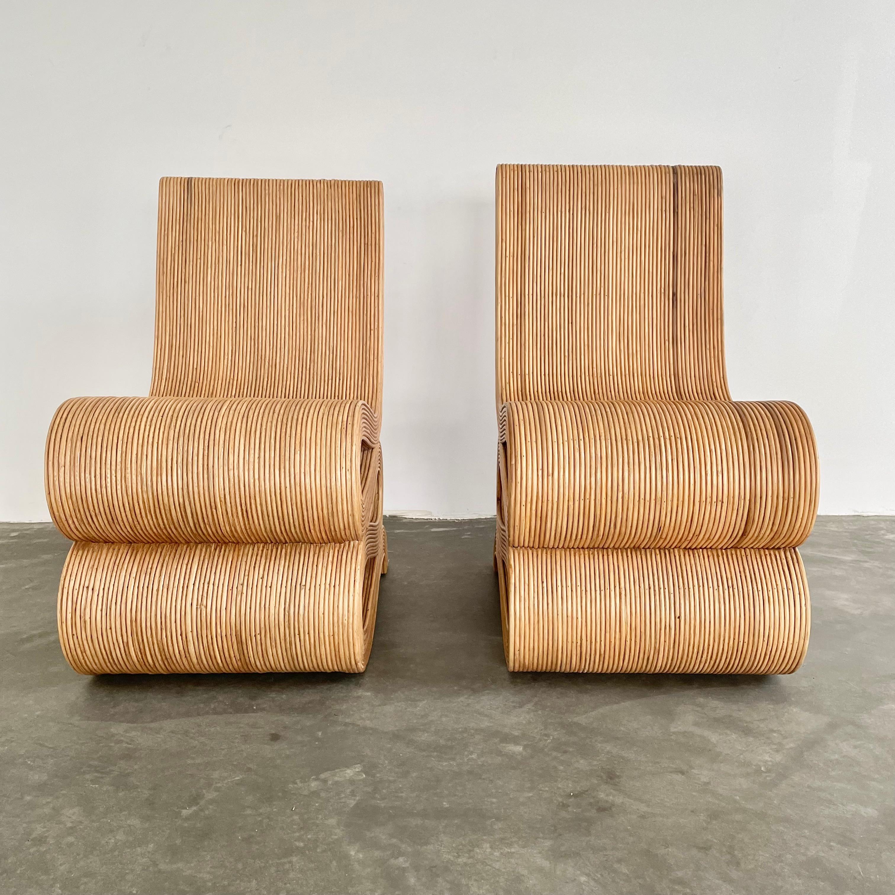 North American Pair of Pencil Rattan Chairs in the Style of Frank Gehry For Sale