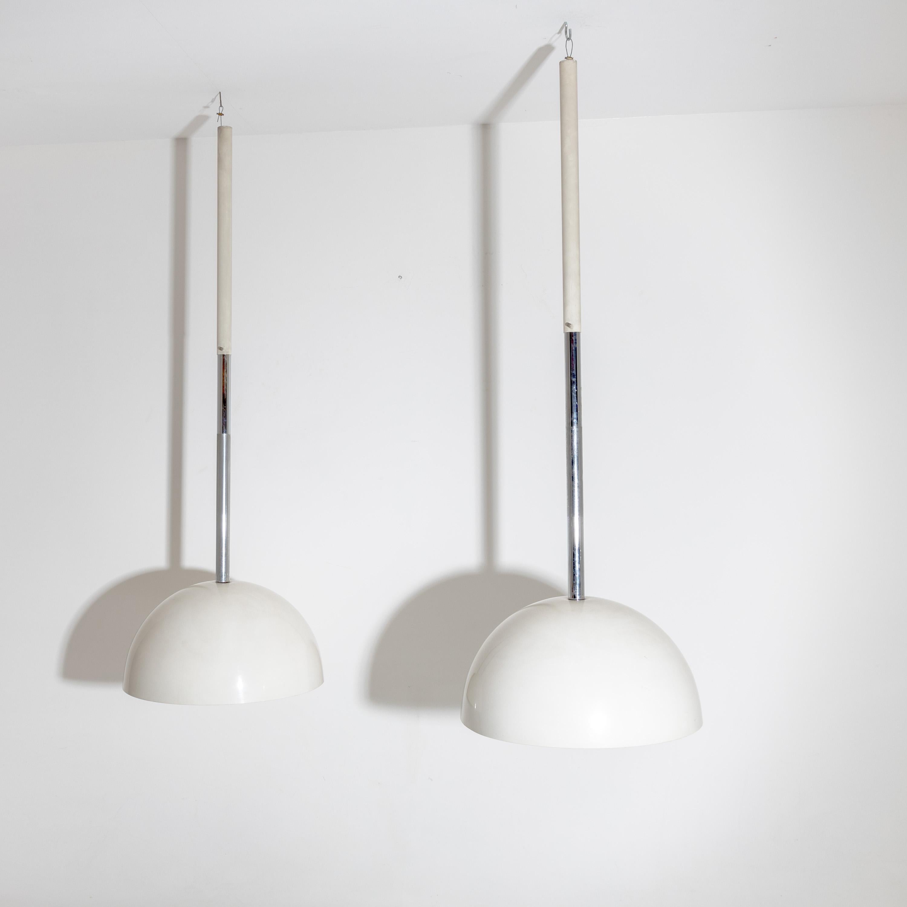 Italian Pair of Pendant Lamps, Italy 20th Century For Sale