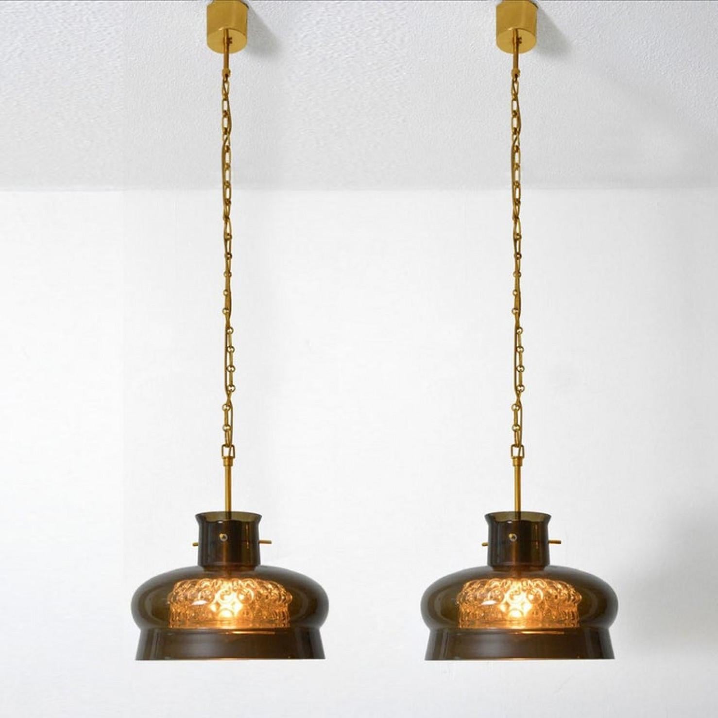 Pair of Pendant Light by Carl Fagerlund for Orrefors in Brown and Bubble Glass in vendita 3
