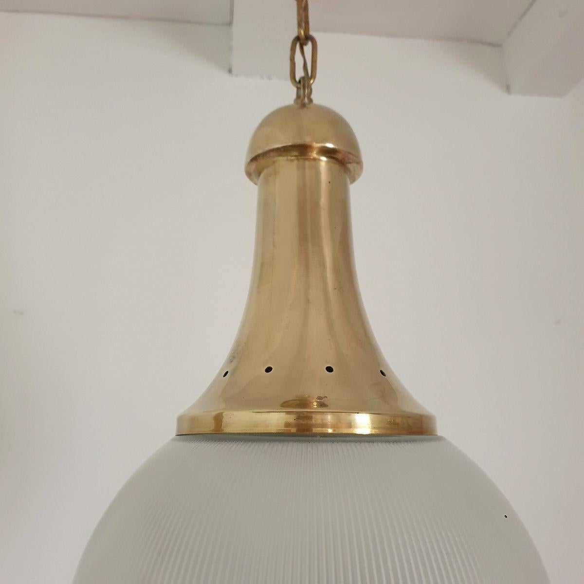 Pair of pendant lights by Dominioni For Sale 6