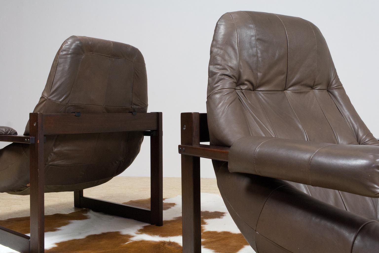 Pair of Percival Lafer Leather Lounge Chairs in Brown Brazilian Modern In Good Condition In Beek en Donk, NL