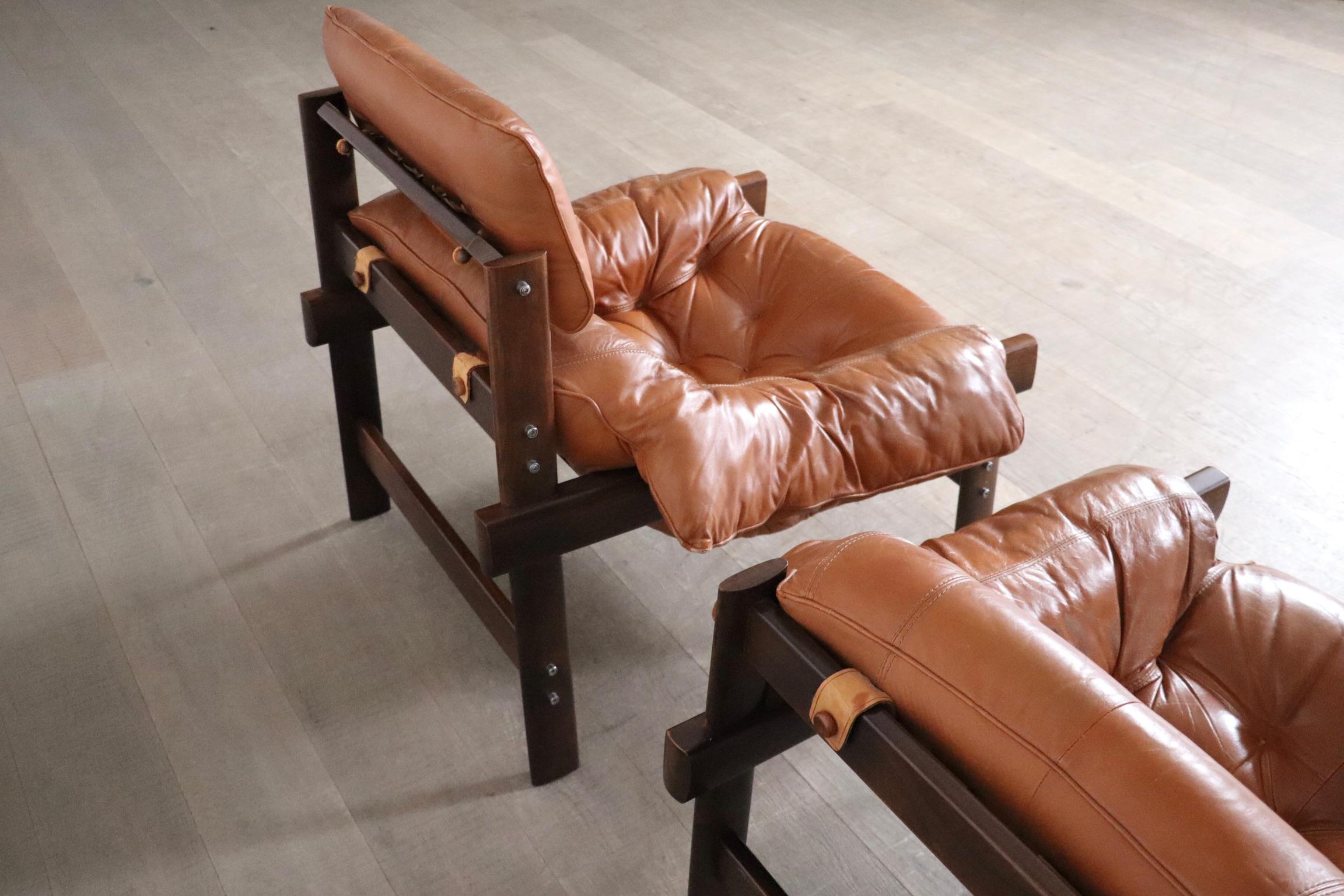 Pair of Percival Lafer MP-41 lounge chairs in cognac leather, Brazil 1970s 1