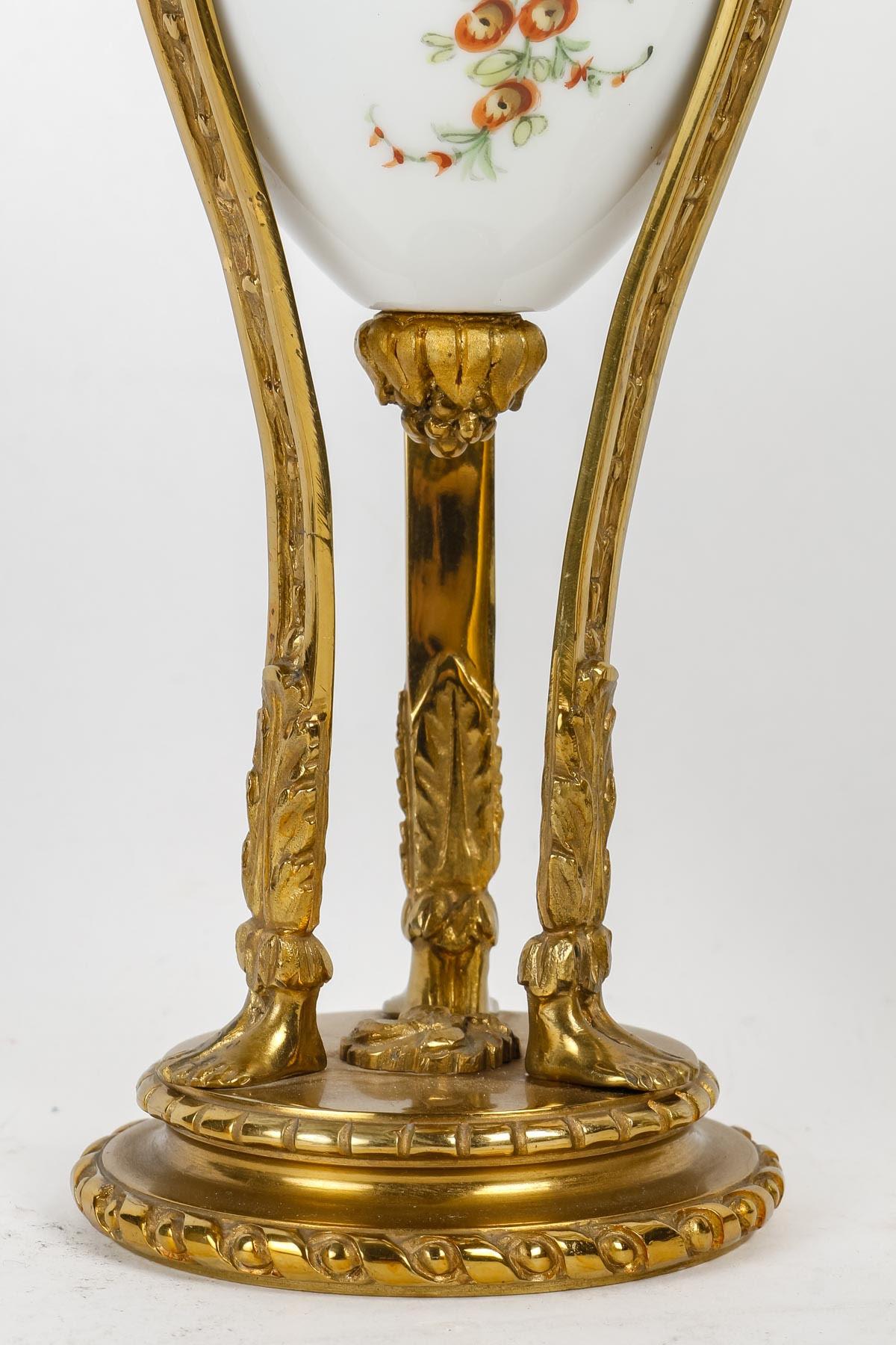 Gilt Pair of Perfume Burners from the Manufacture de Sèvres, Early 20th Century. For Sale