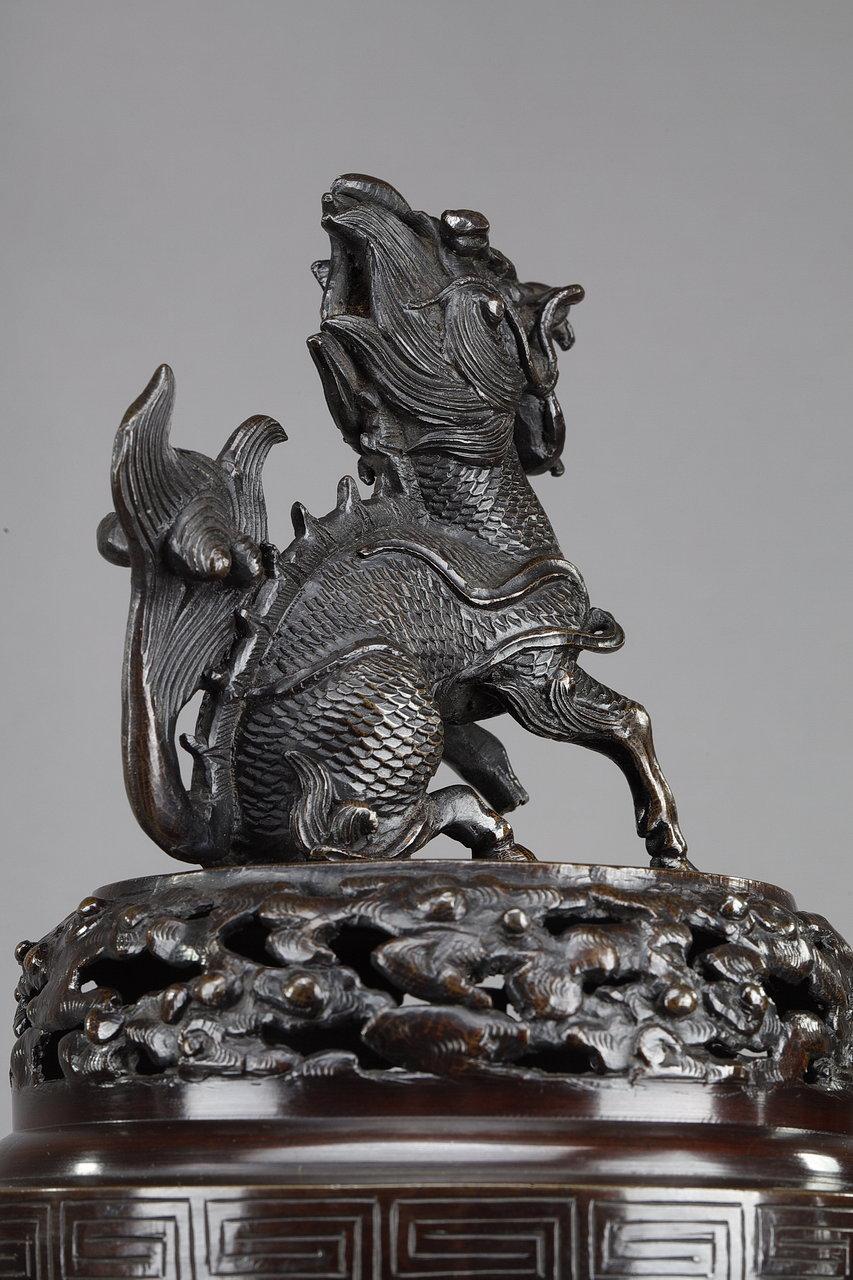 Pair of Perfume Burners in Patinated Bronze with Dogs and Dragons, 20th Century 9