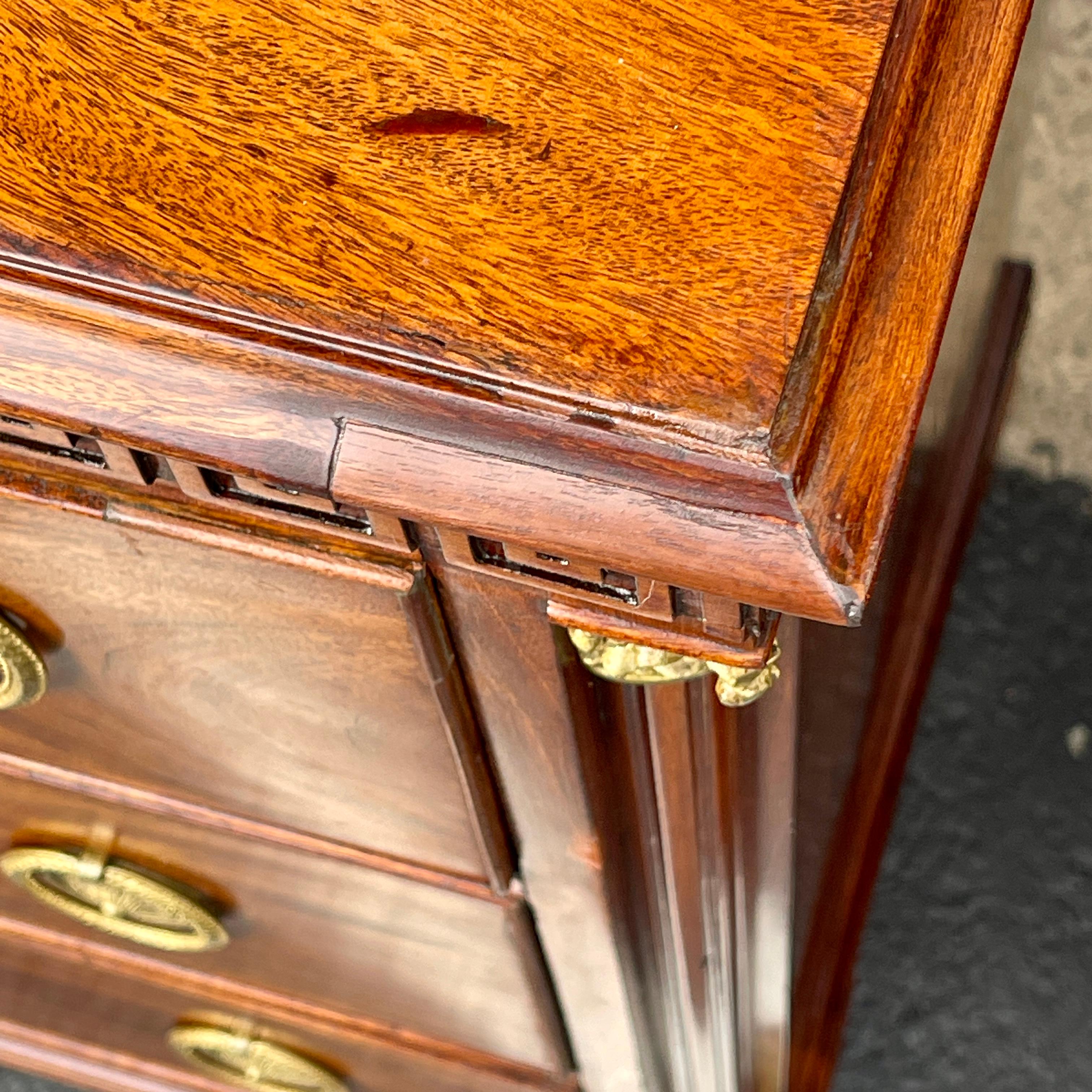 Pair of Period Empire Mahogany and Gilt Chest of Drawers, Denmark, circa 1800 For Sale 7