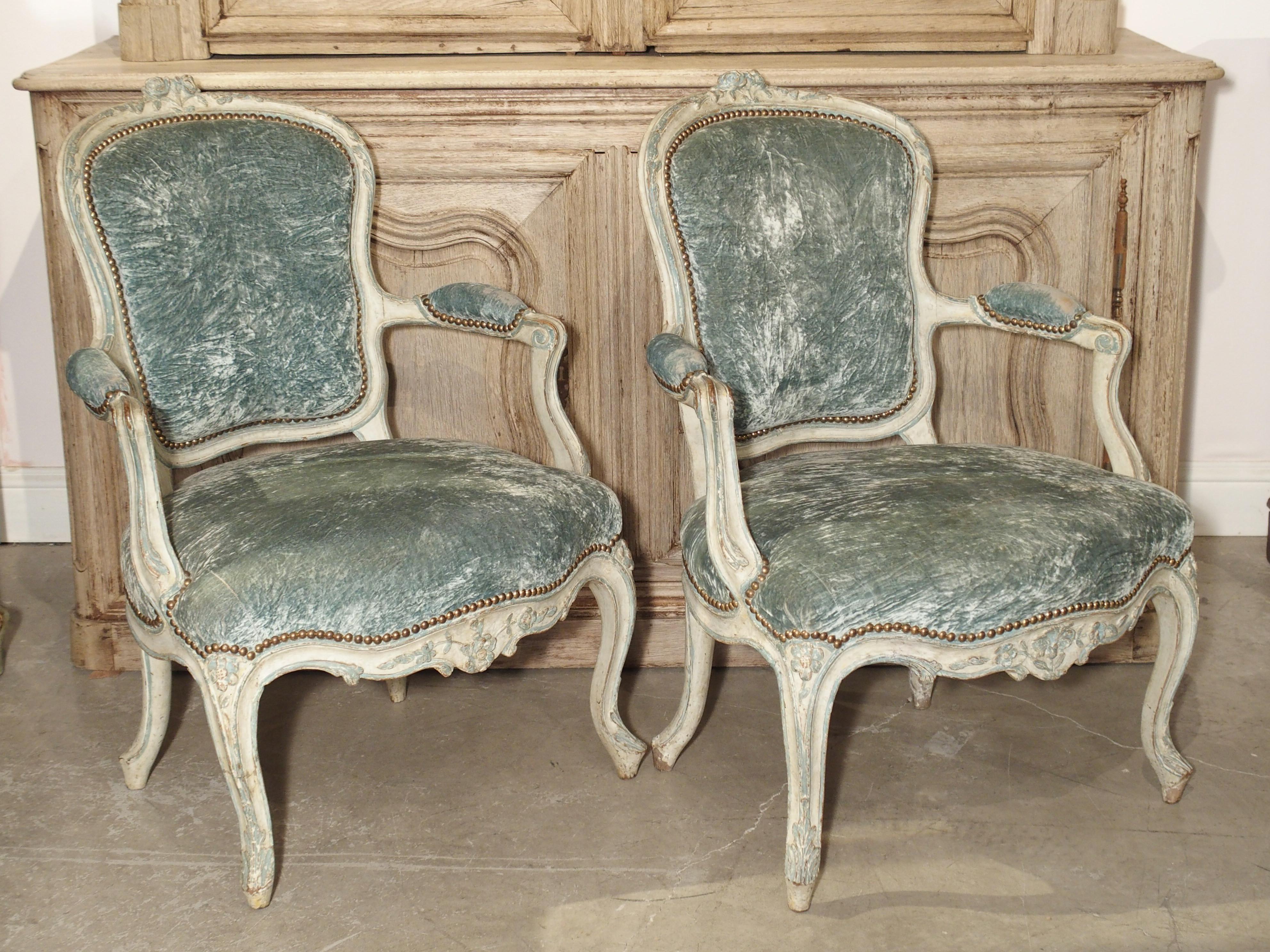 Pair of Period French Louis XV Blue and Cream Lacquered Cabriolet Armchairs 3