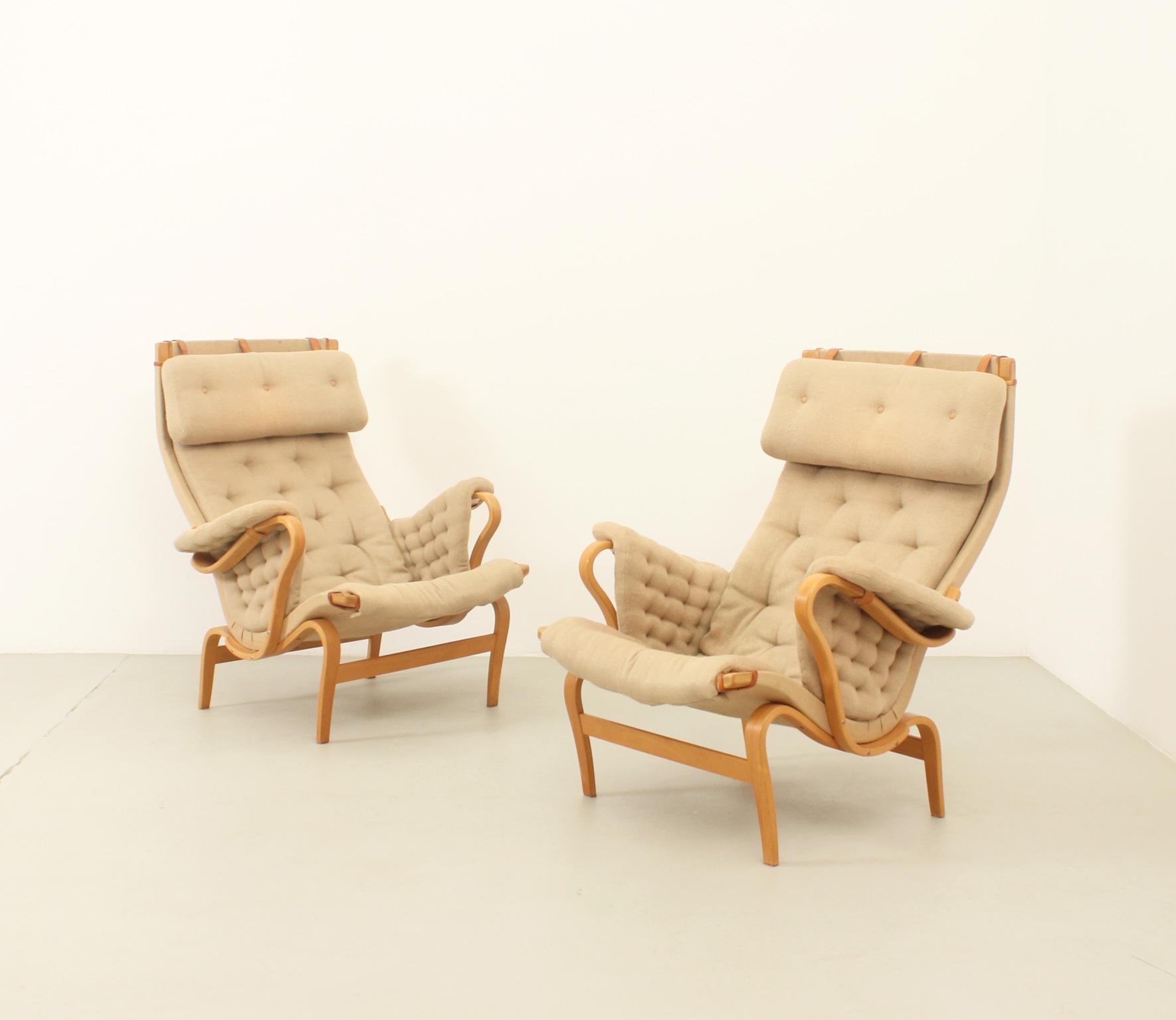 Pair of Pernilla Armchairs by Bruno Mathsson for Dux, 1969 10