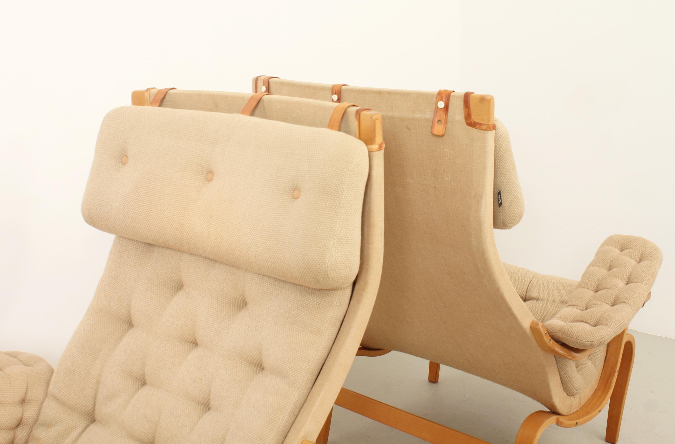 Pair of Pernilla Armchairs by Bruno Mathsson for Dux, 1969 In Good Condition For Sale In Barcelona, ES