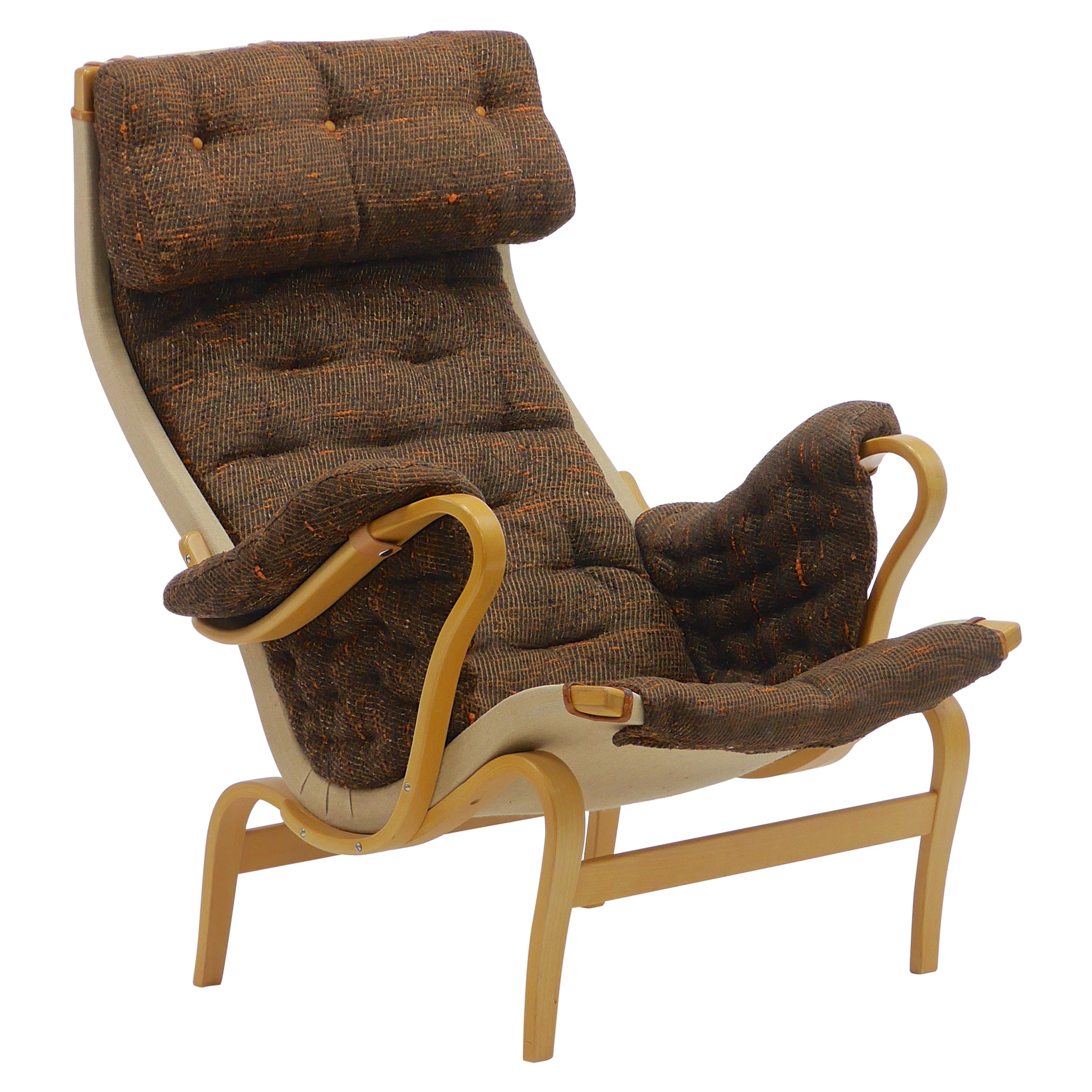 Pair of Pernilla Lounge Chairs by Bruno Mathsson For Sale