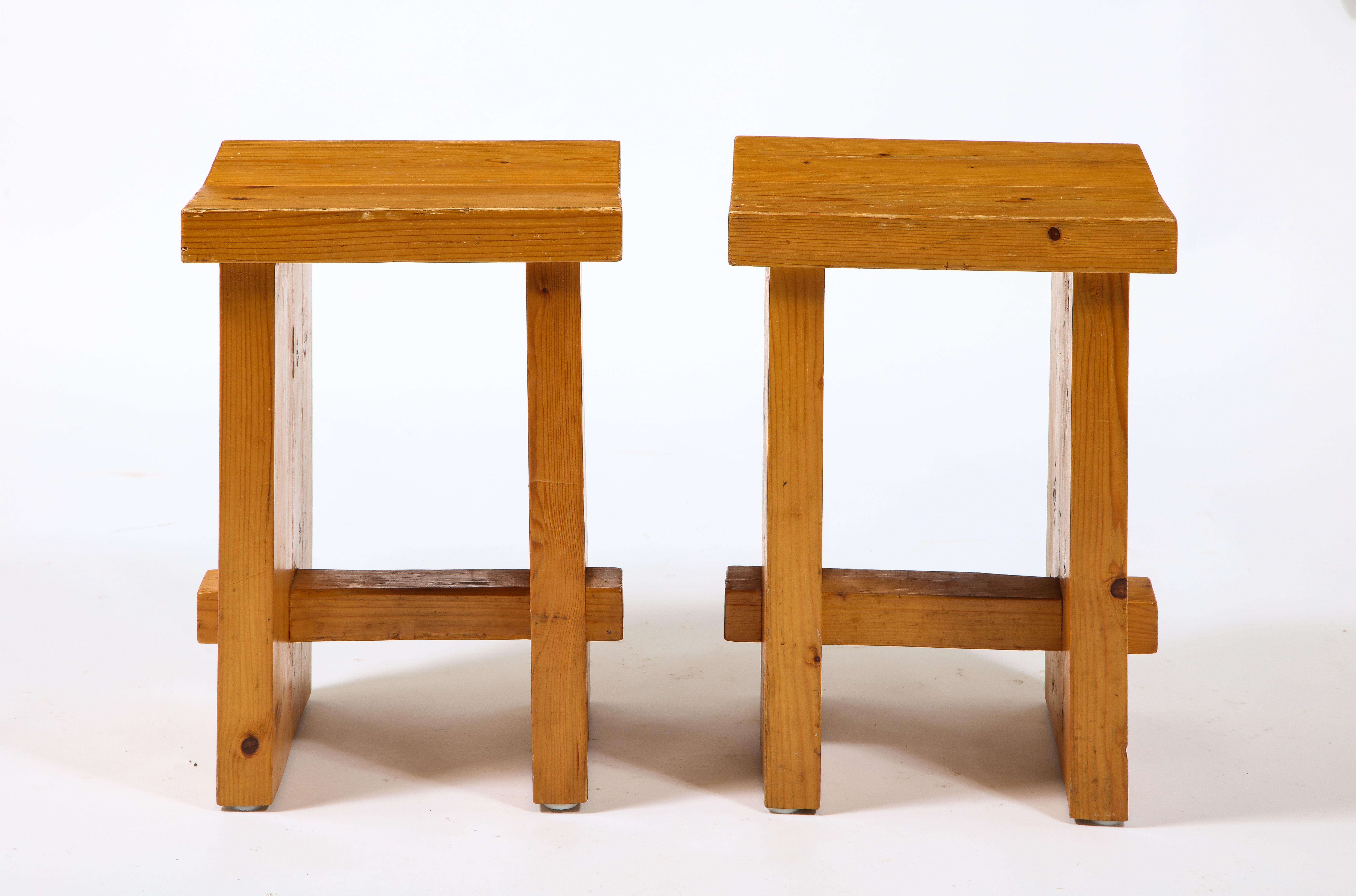 Pair of Perriand Style Brutalist Pine Stools, France 1960's For Sale 2