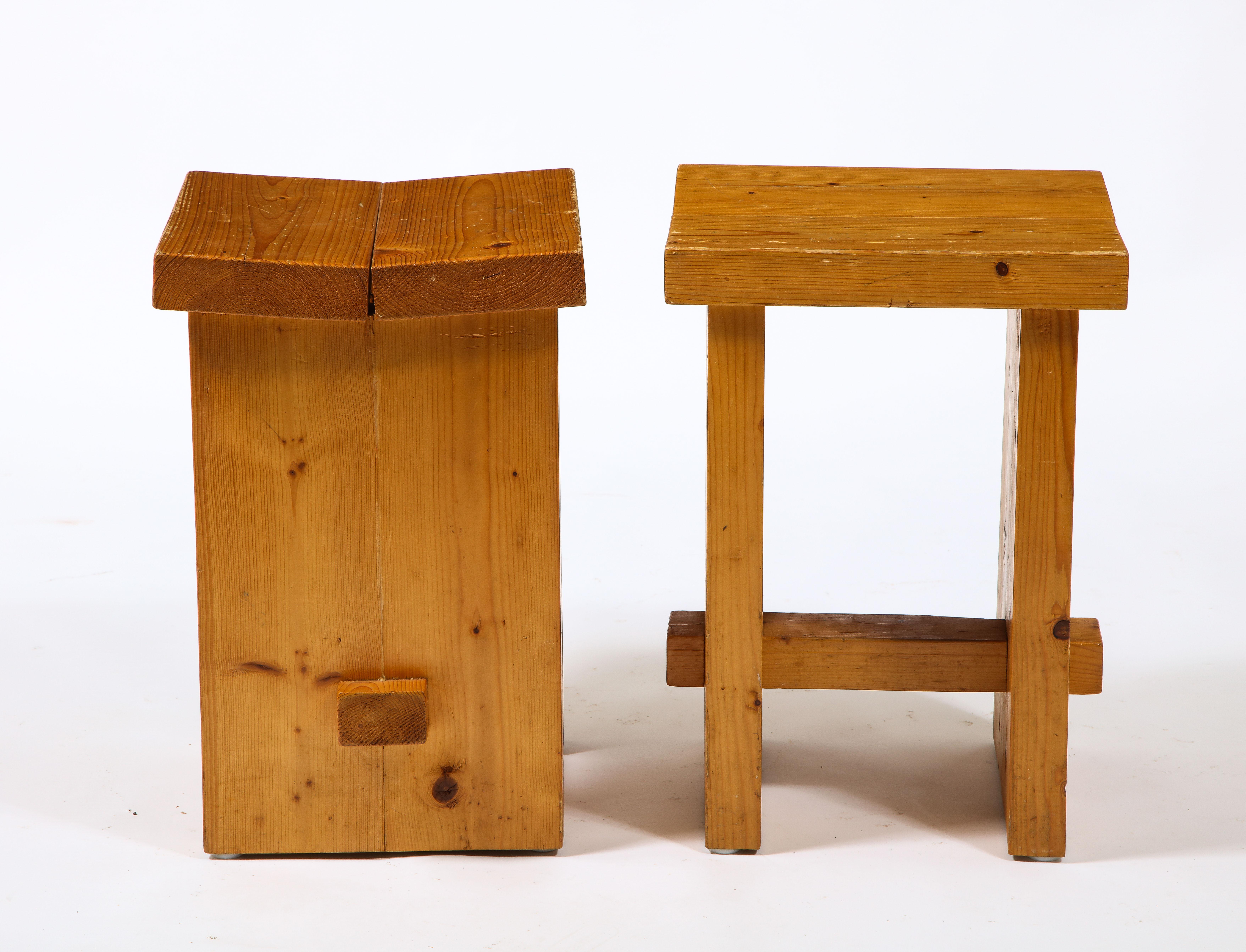 Pair of Perriand Style Brutalist Pine Stools, France 1960's For Sale 3