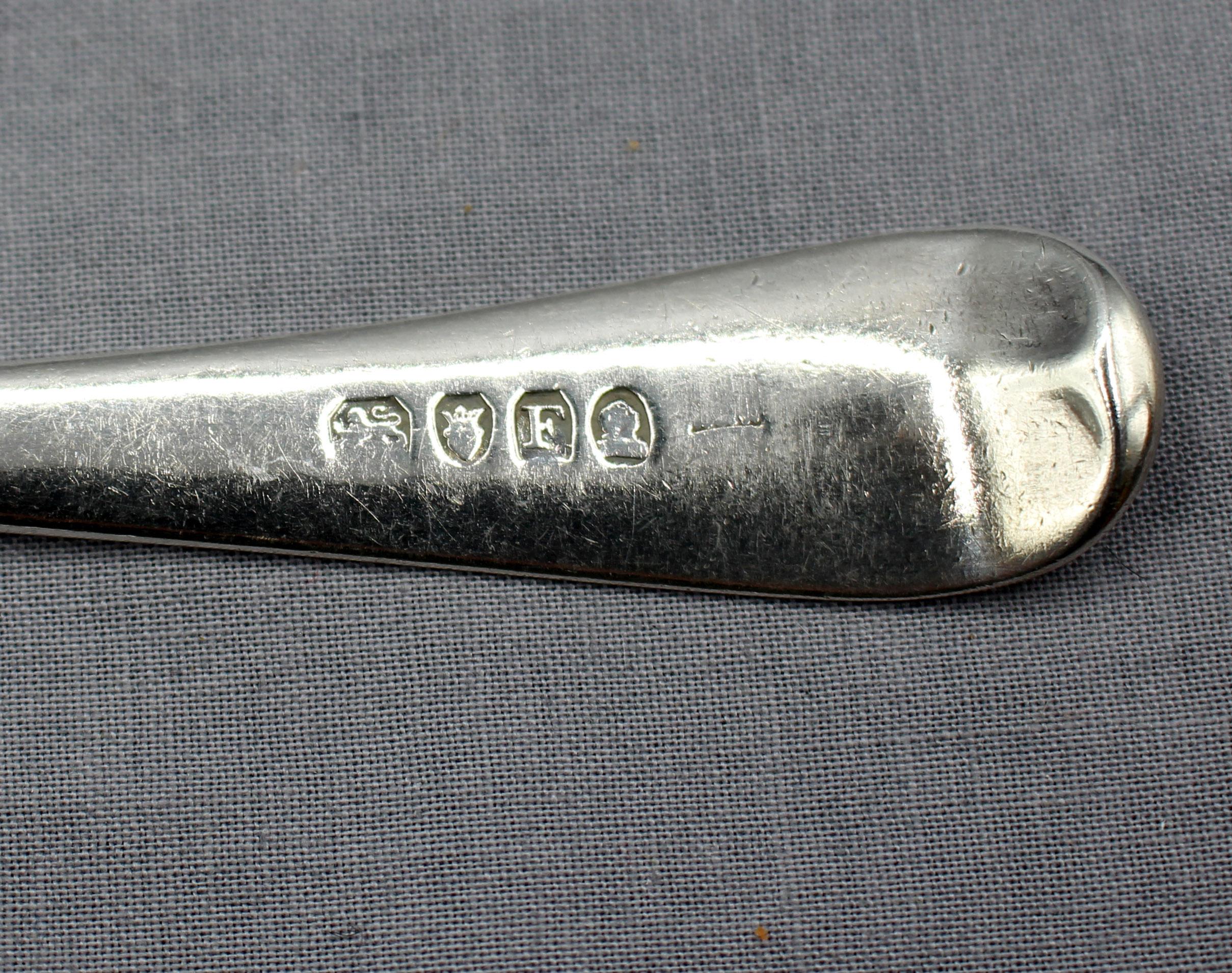 English Pair of Peter, Ann & William Bateman Sterling Silver Tablespoons, London, 1801 For Sale