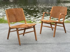 Ein Paar Peter Hvidt & Orla Molgaard Nielsen für Fritz Hansen "Ax" Lounge Chairs