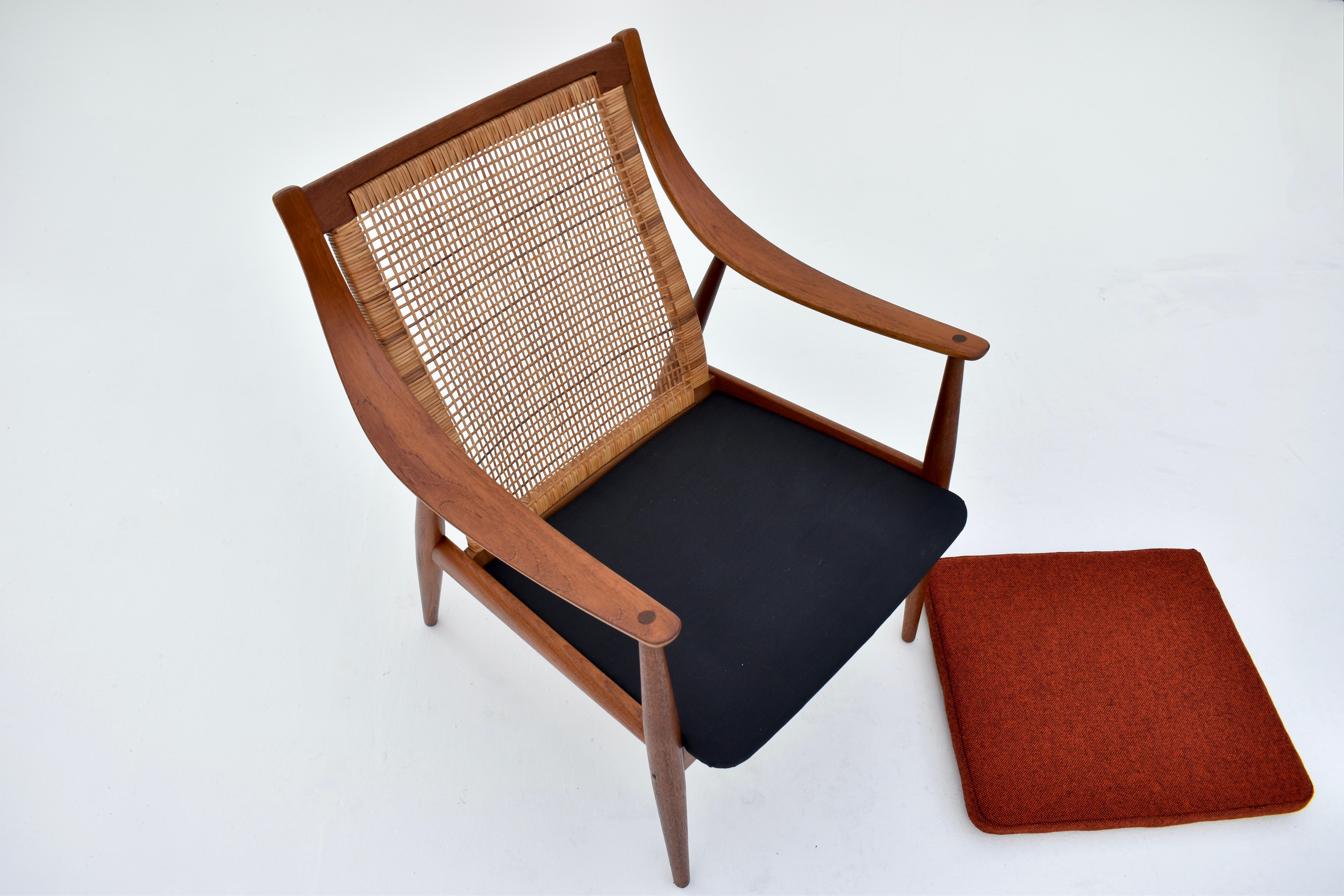 Pair Of Peter Hvidt & Orla Molgaard Nielsen Model 147 Teak & Rattan Chairs 8