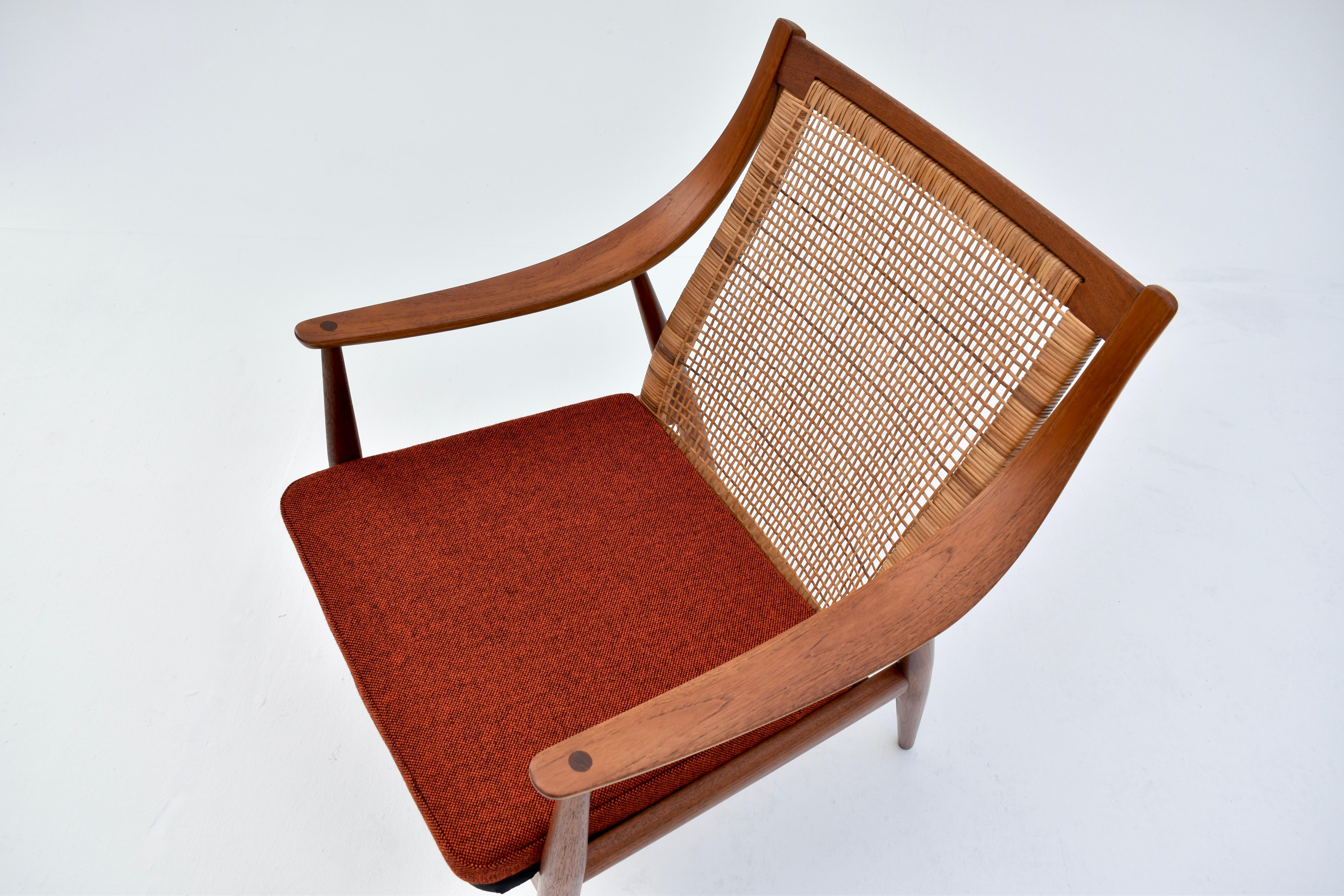 Pair Of Peter Hvidt & Orla Molgaard Nielsen Model 147 Teak & Rattan Chairs In Good Condition In Shepperton, Surrey