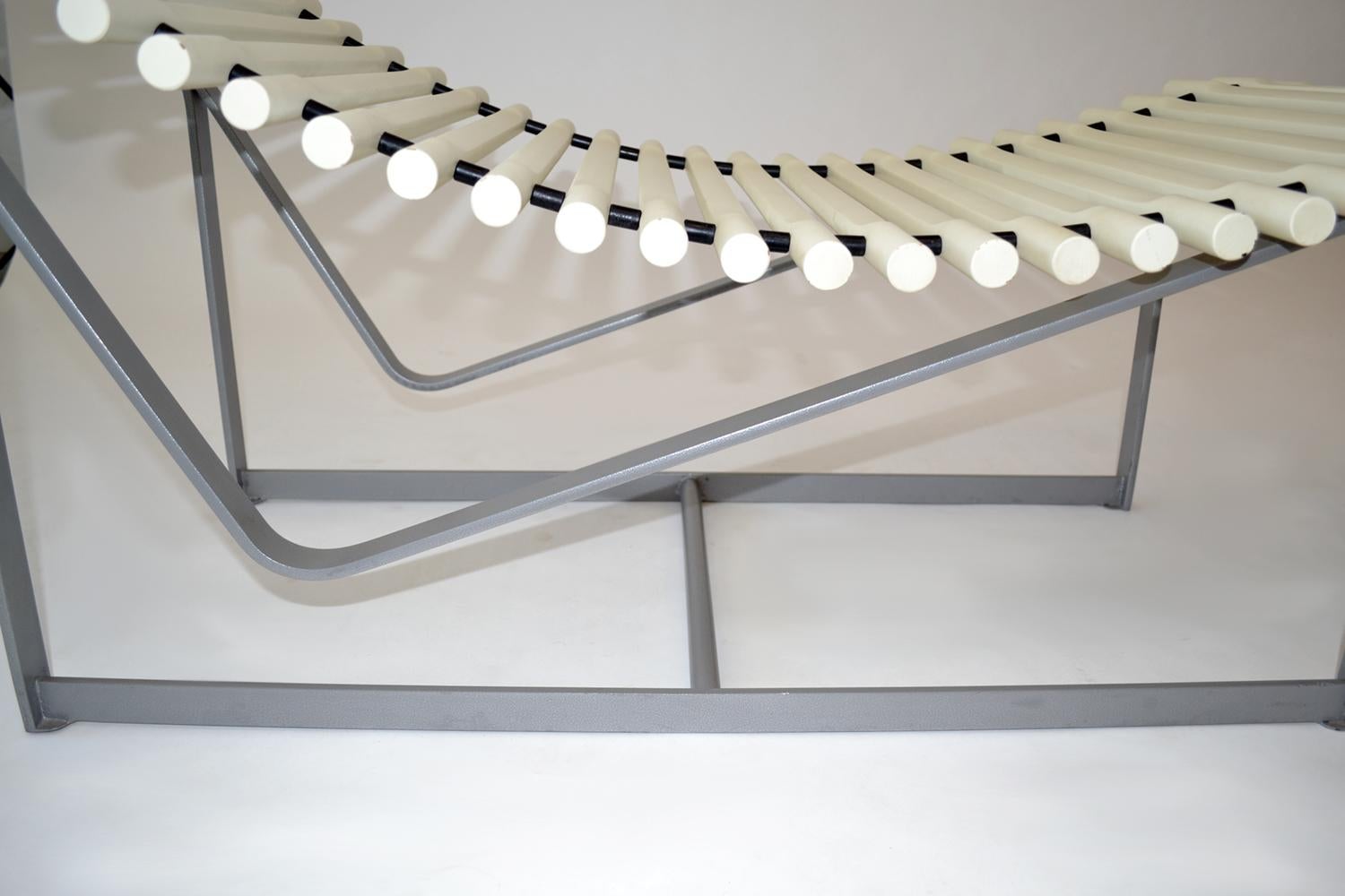 Fin du 20e siècle Paire de chaises longues à dossier fuselé Peter Strassl, Allemagne, 1978 en vente