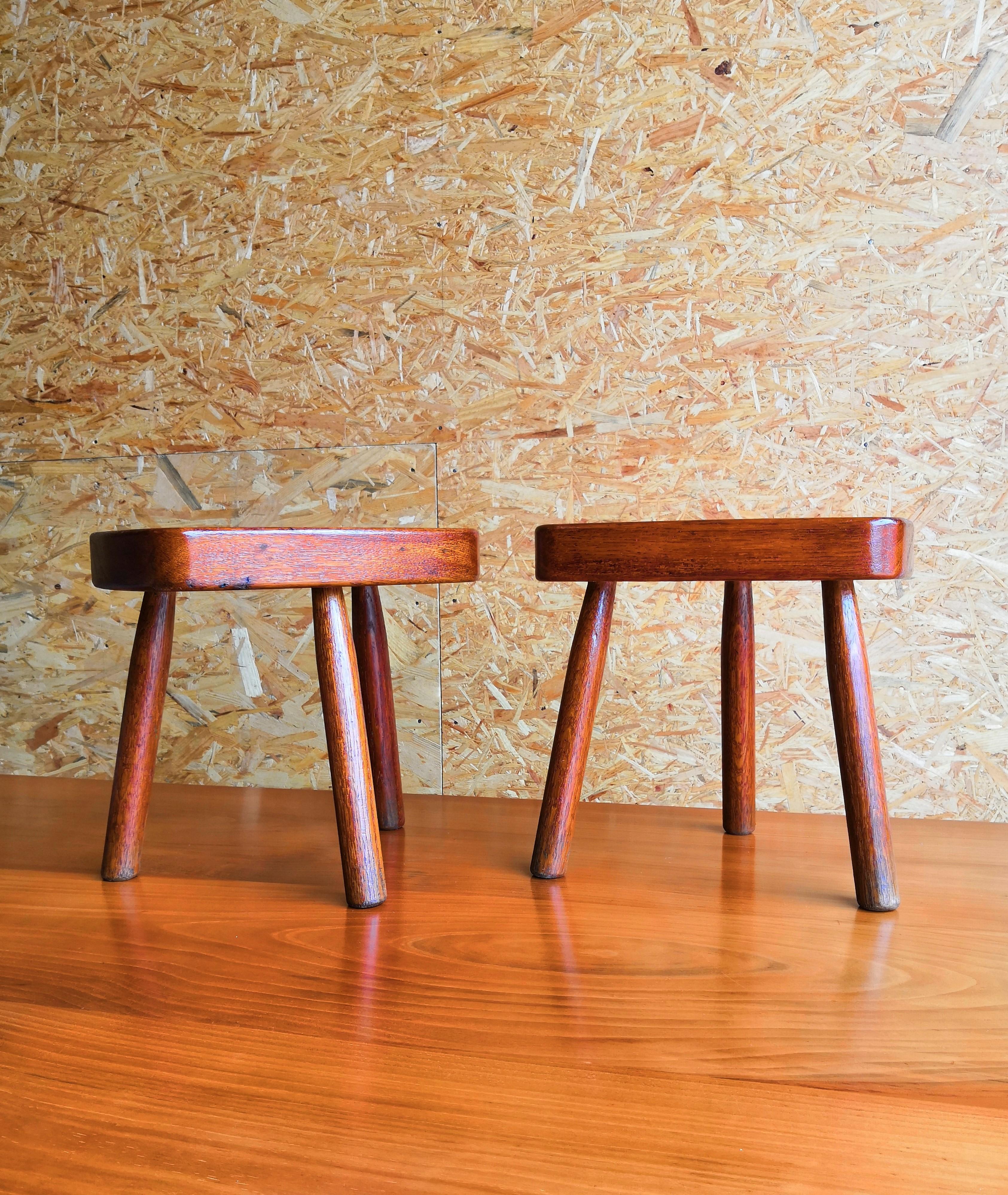 French Pair of Petite 1950s Forme Libre Tripod Stools, France