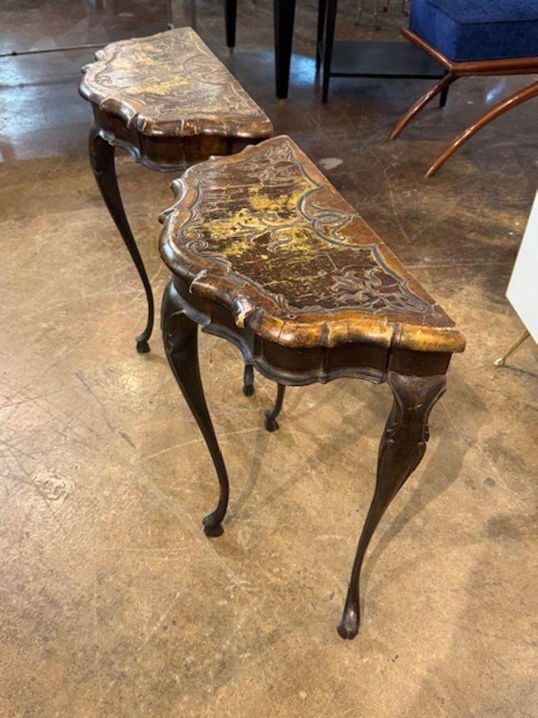 Paire de petites consoles anglaises du 19e siècle de style Queen Anne en vente 1