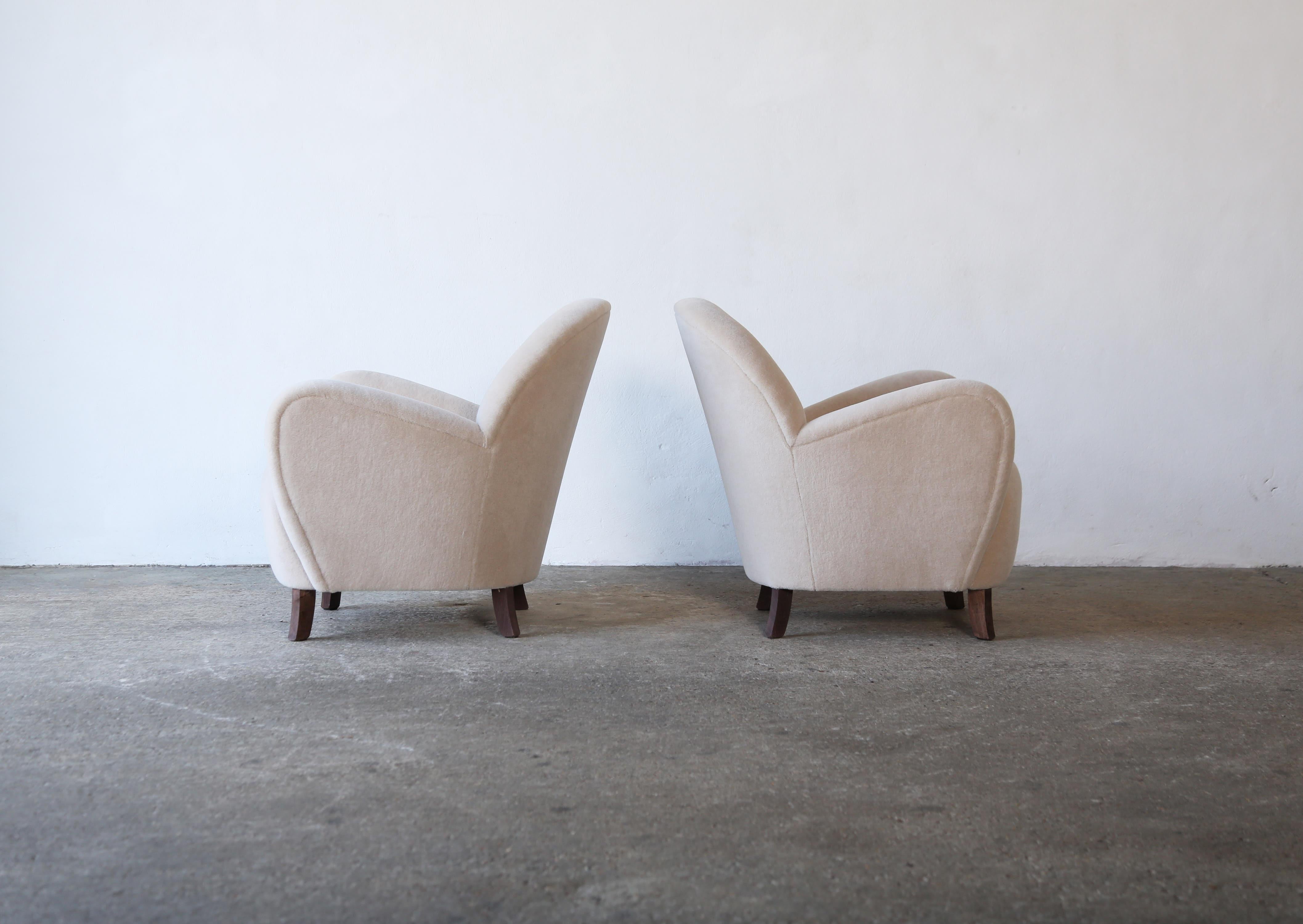 Contemporary Pair of Charming Armchairs, Upholstered in Pure Alpaca For Sale
