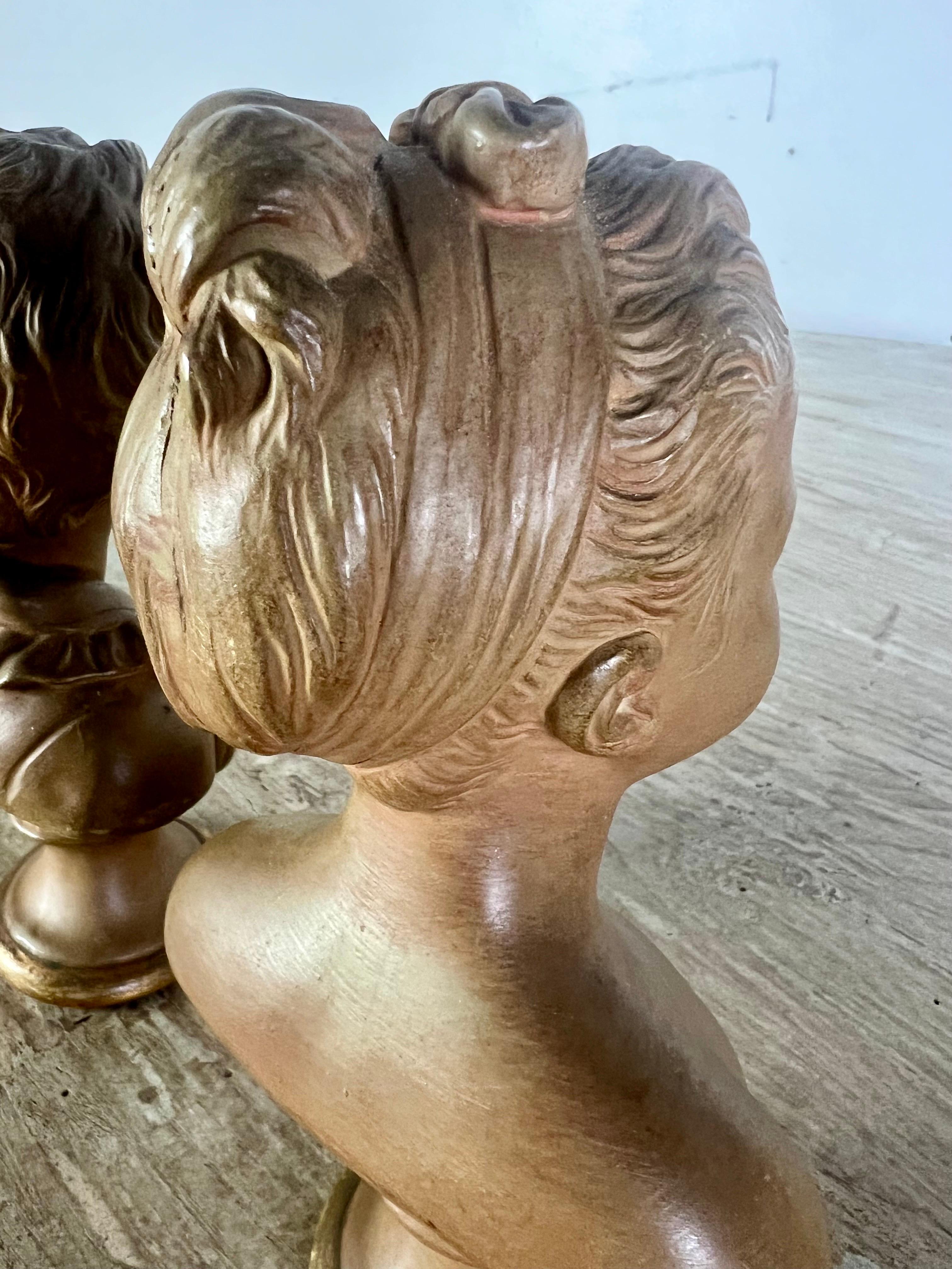 Milieu du XXe siècle Paire de petits bustes Borghese en terre cuite des années 1960 en vente