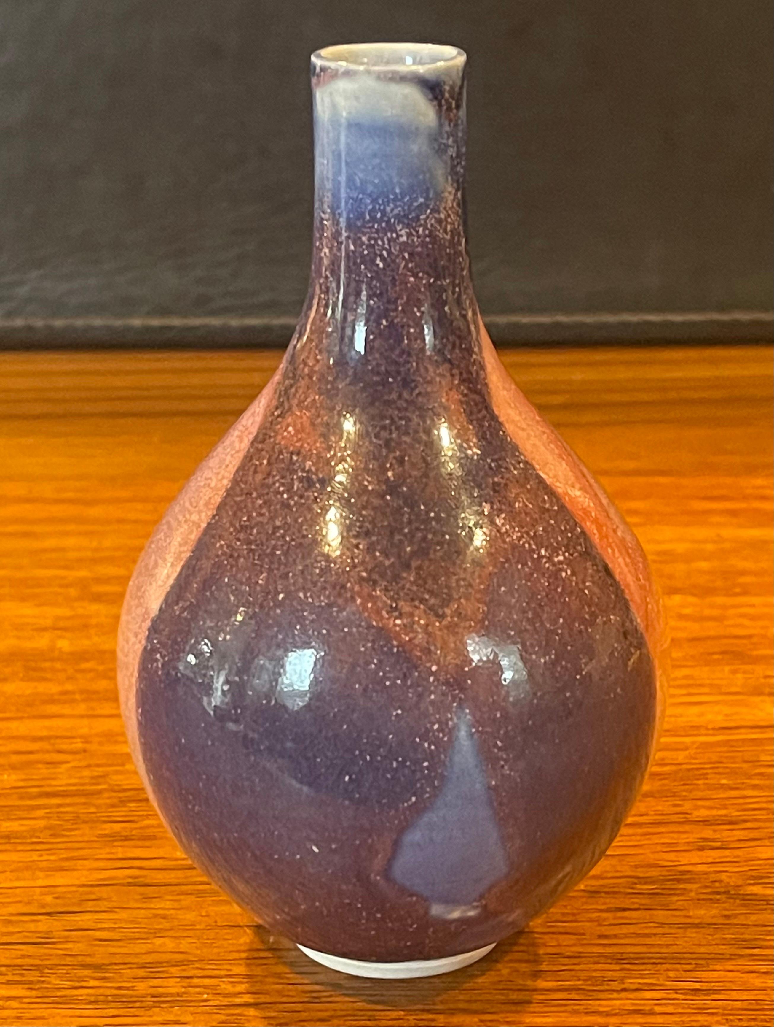 Paire de petits vases en céramique de California Studio Pottery par Barbara Moorefield en vente 5