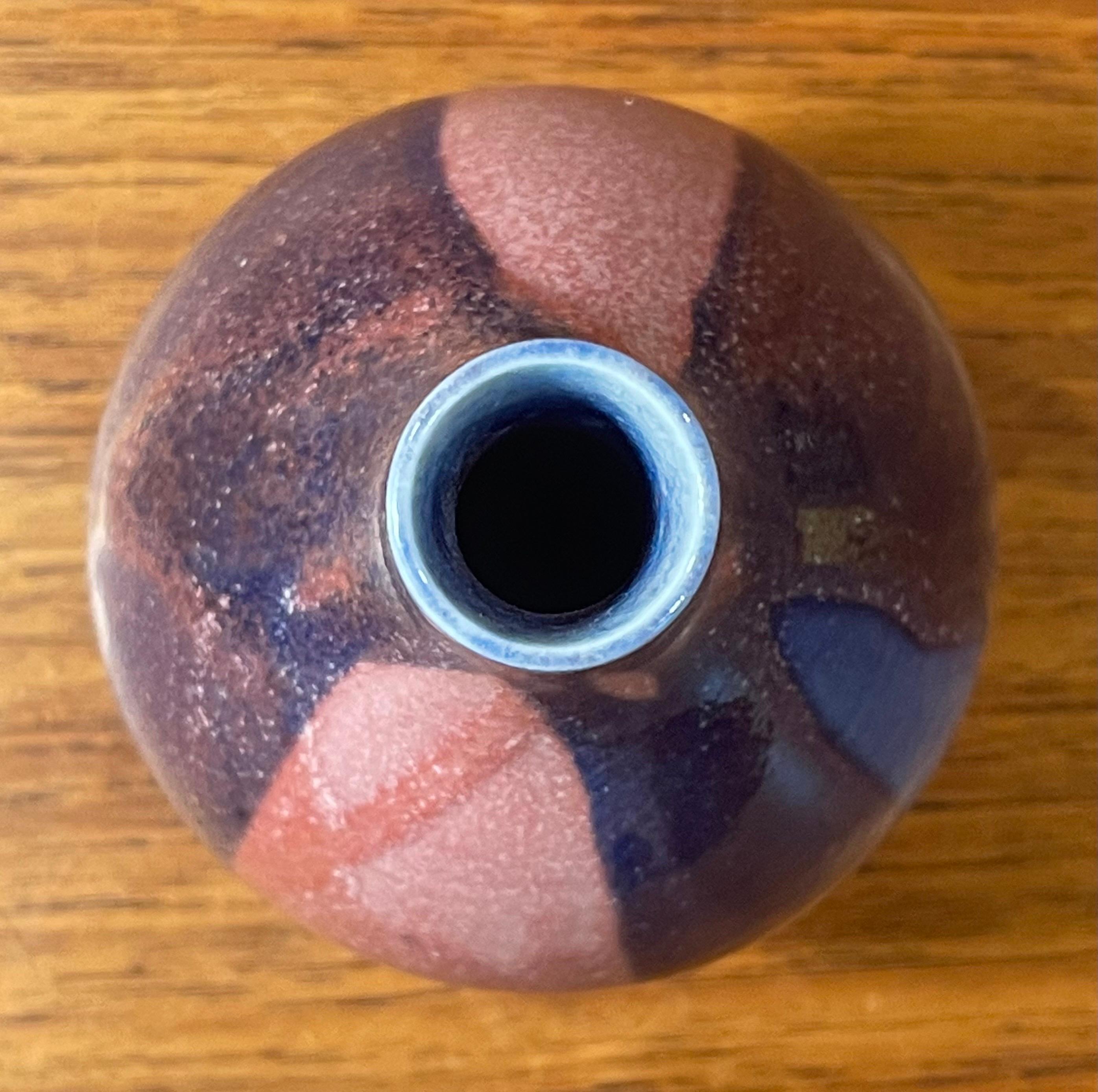 Pair of Petite California Studio Pottery Ceramic Vases by Barbara Moorefield For Sale 7
