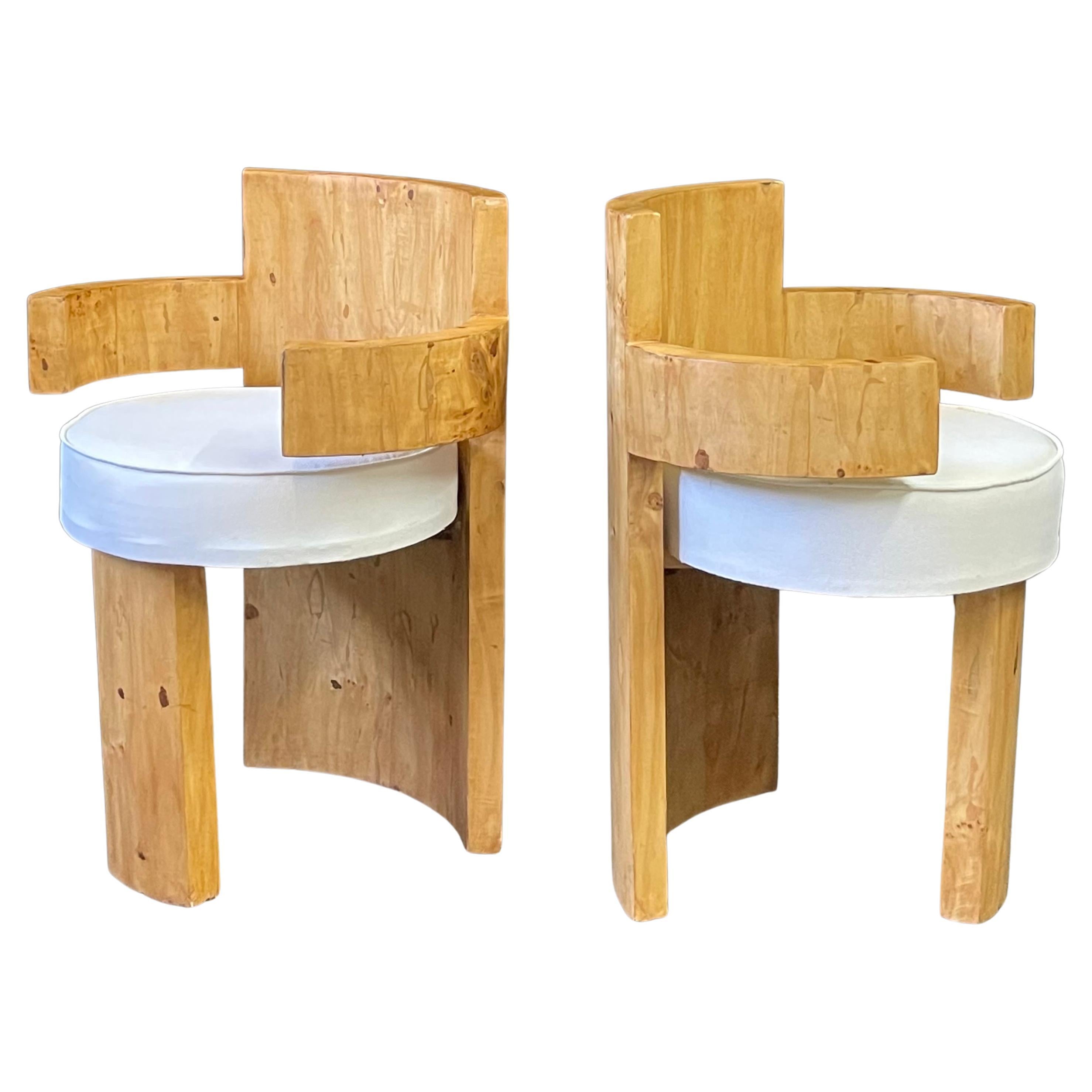 Paire de petites chaises baril françaises de style Art Déco