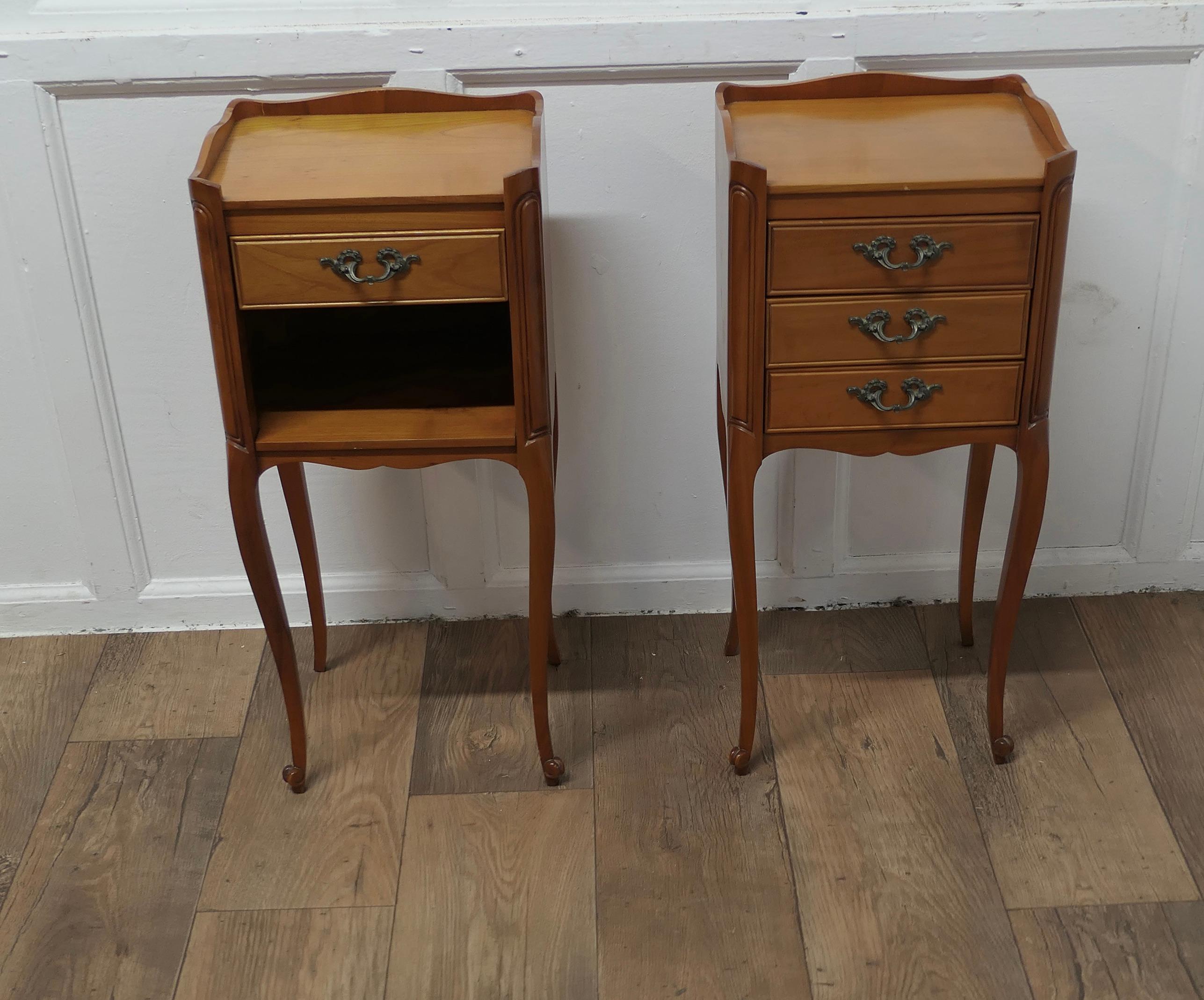 French Provincial Pair of Petite French Cherry Wood Bedside Cabinets or Tables    For Sale