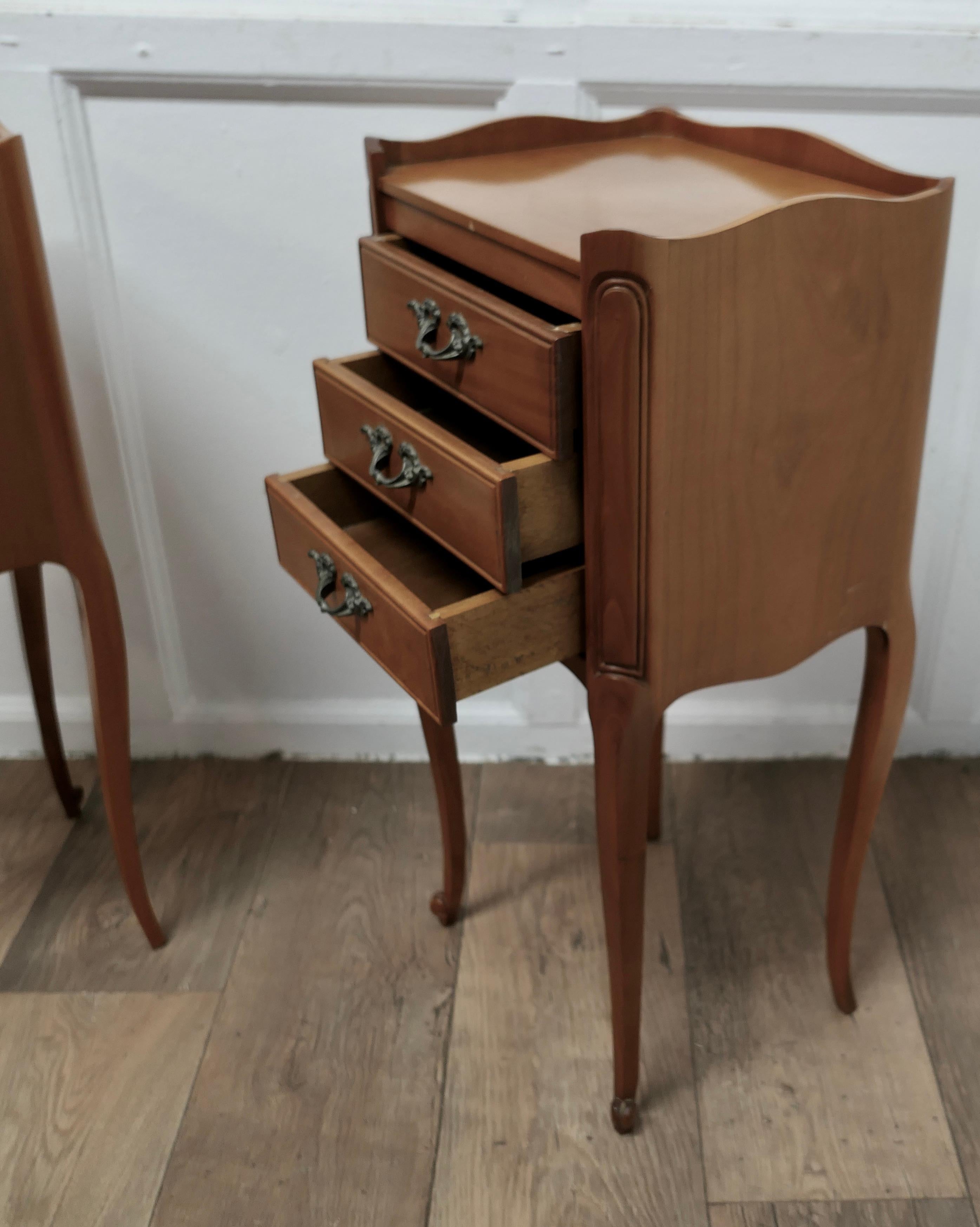 Pair of Petite French Cherry Wood Bedside Cabinets or Tables    For Sale 1