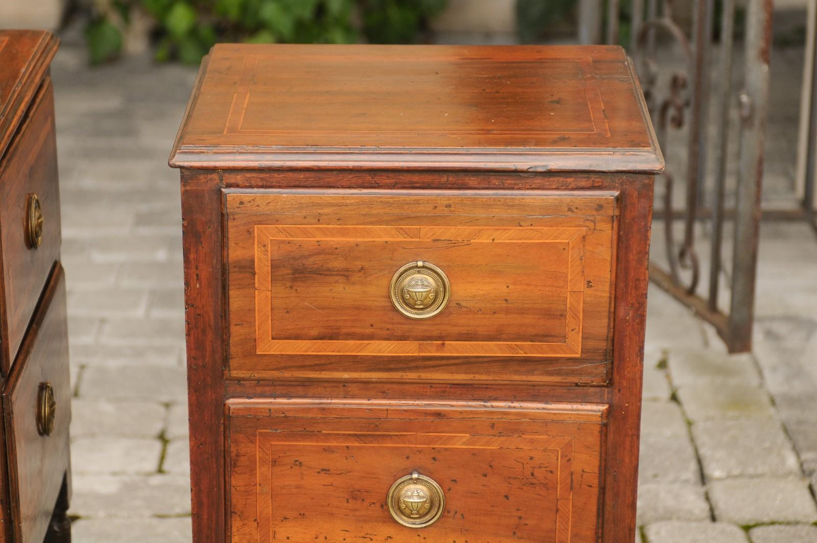 Pair of Petite Italian 1820s Walnut Two-Drawer Commodes with Crossbanded Inlay 10