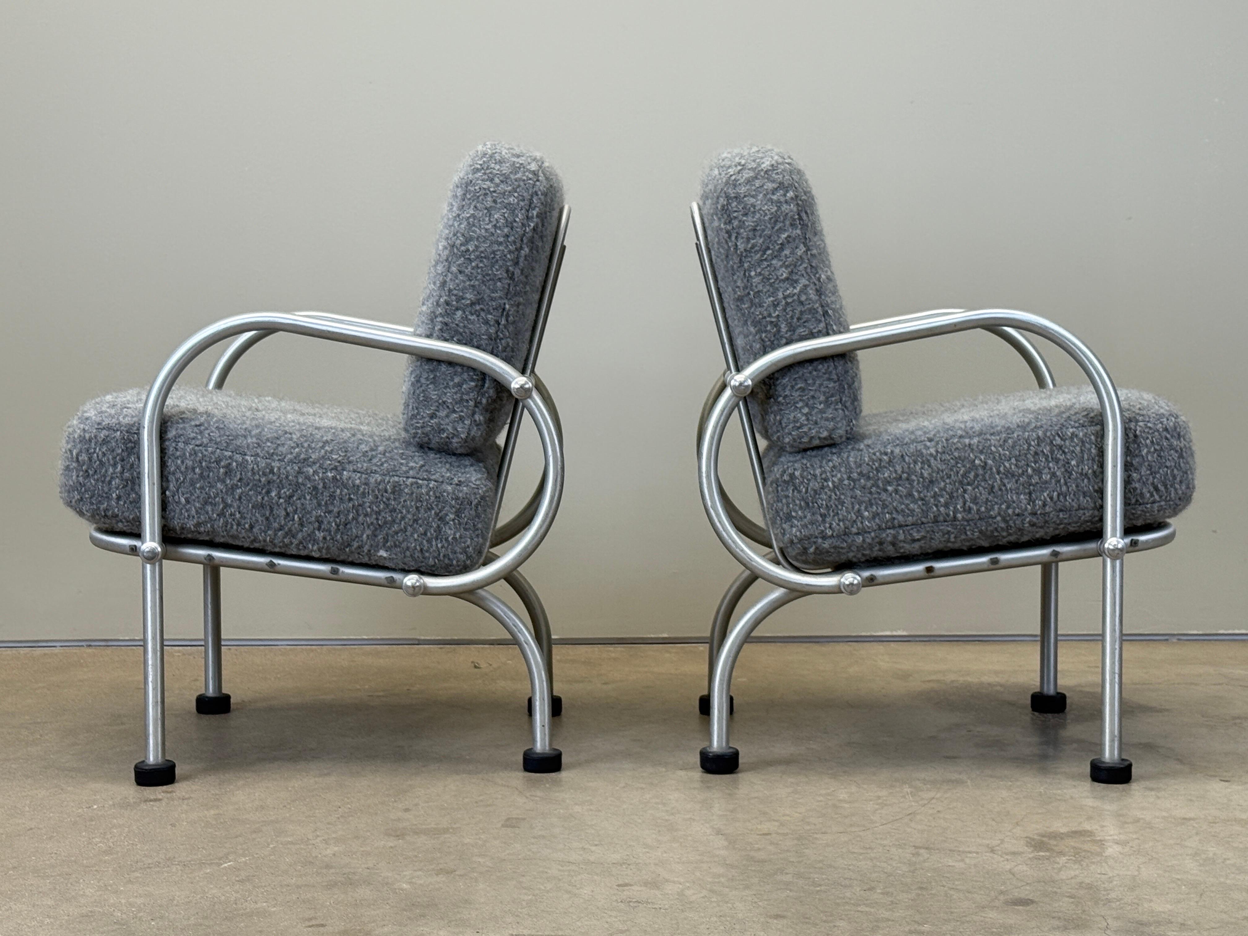 Pair of Petite Lounge Chairs by Warren McArthur For Sale 2