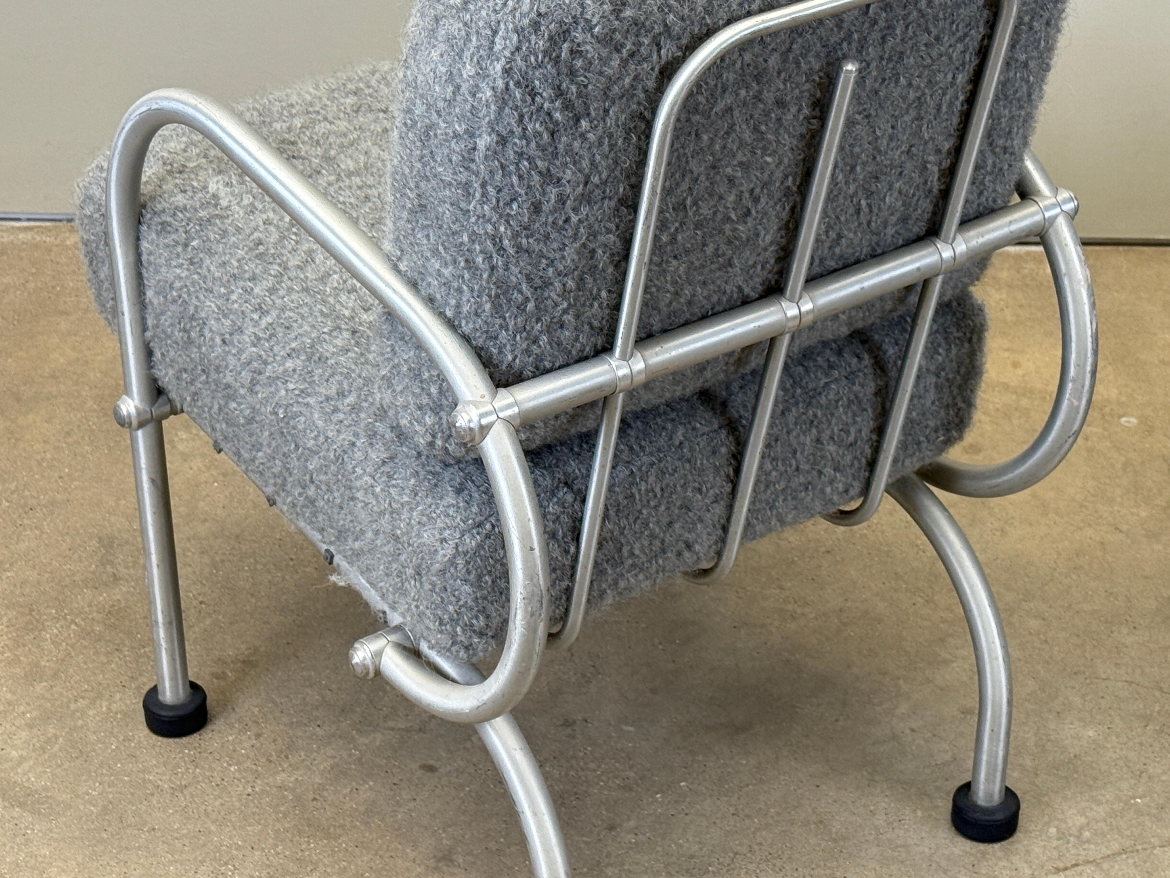 Pair of Petite Lounge Chairs by Warren McArthur For Sale 3