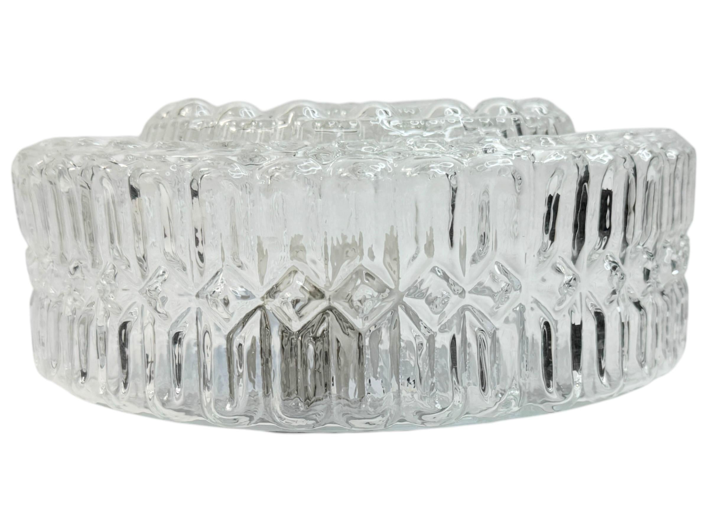 Paire de petits plafonniers Massive Lighting, années 1970 en vente 4