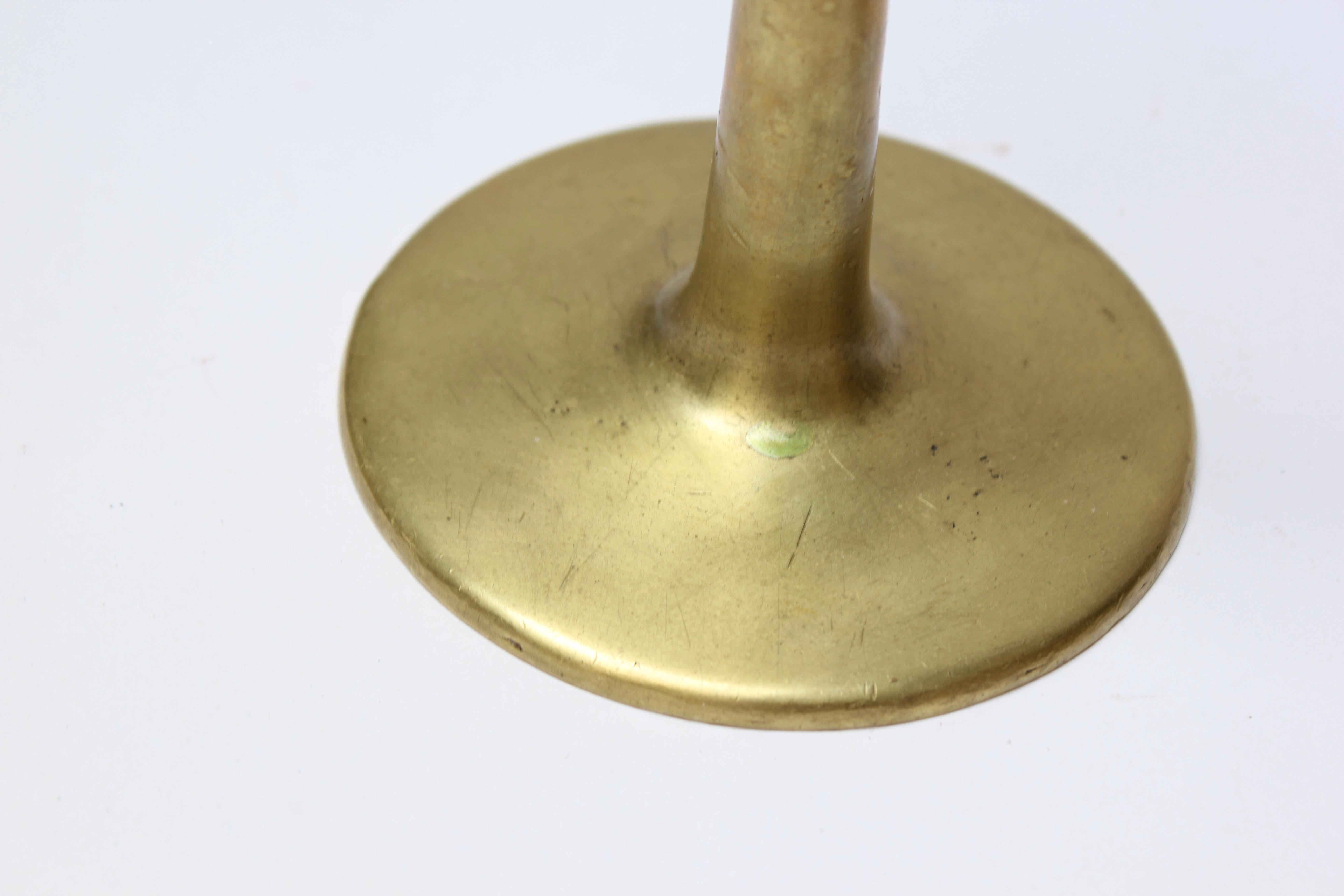 Pair of Petite Mid-Century Modern Turned Brass Candlesticks after Jarvie For Sale 6