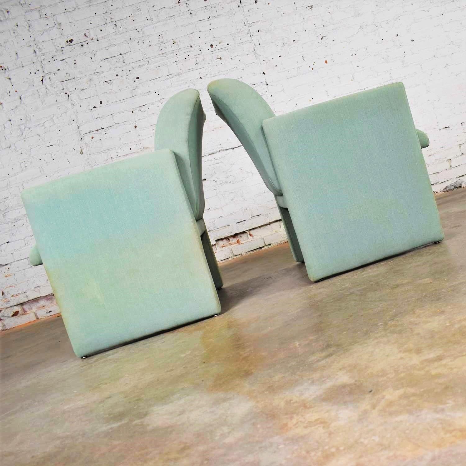 Pair of Petite Modern Accent Chairs in Sea Green In Fair Condition In Topeka, KS