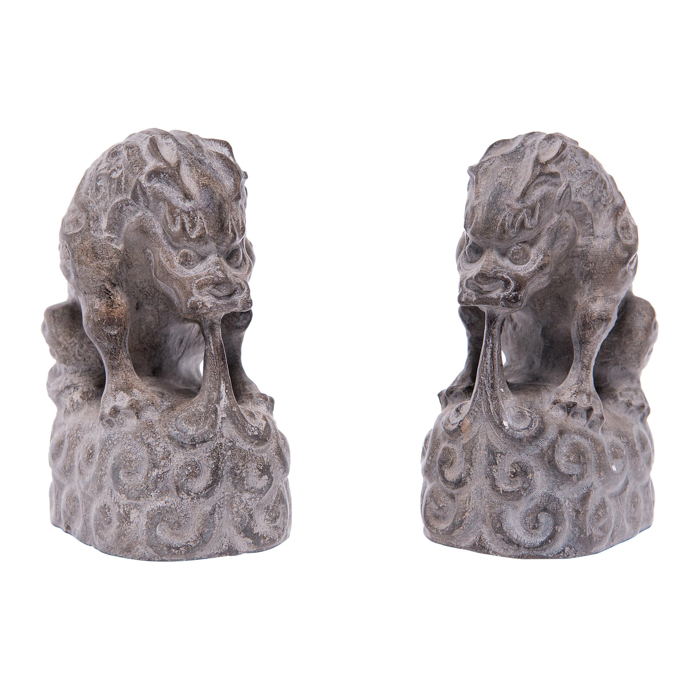 Paire de petites figurines mythiques en Qilin