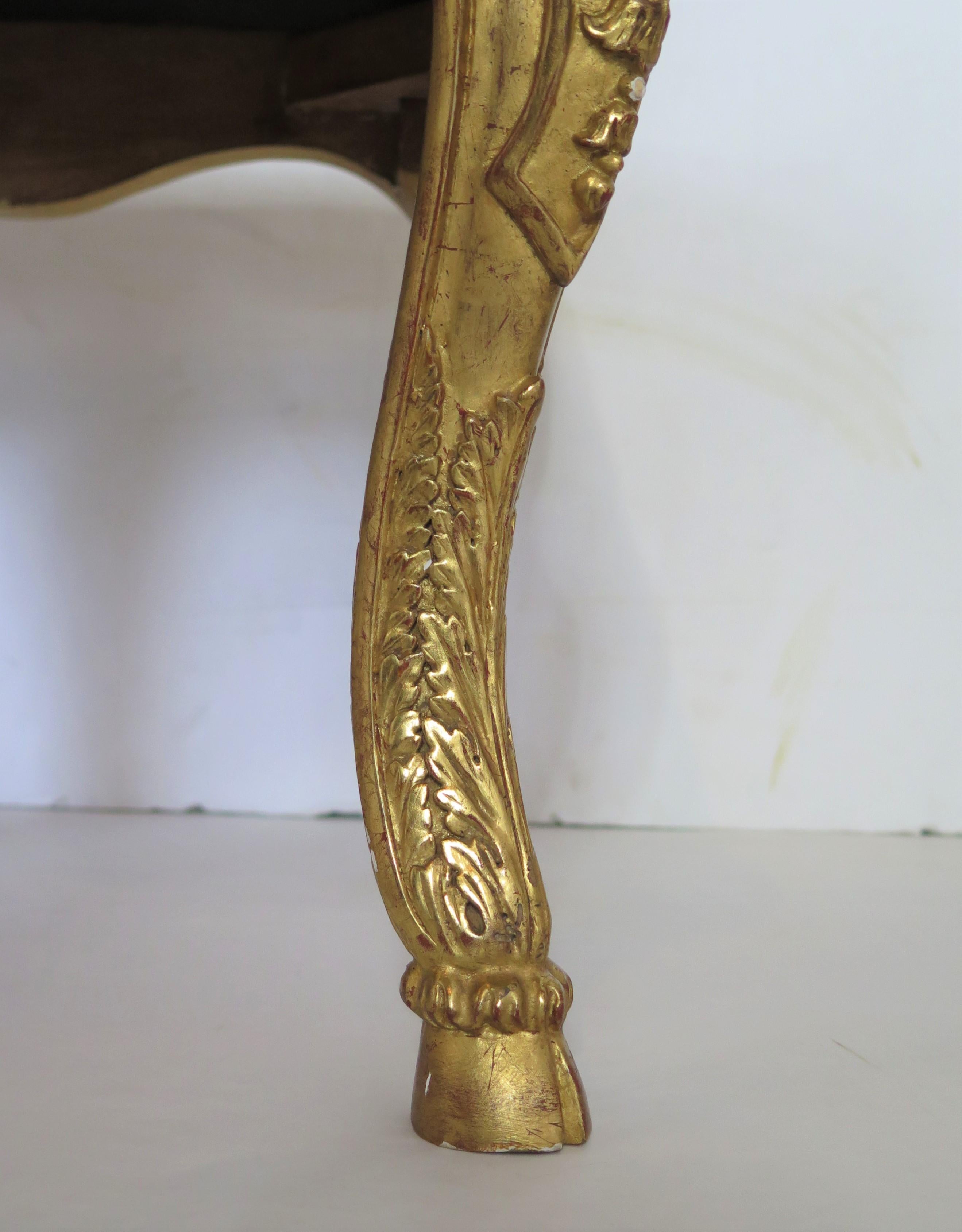 Regency Pair of Petite Régence-Style Carved and Gilded Stools For Sale