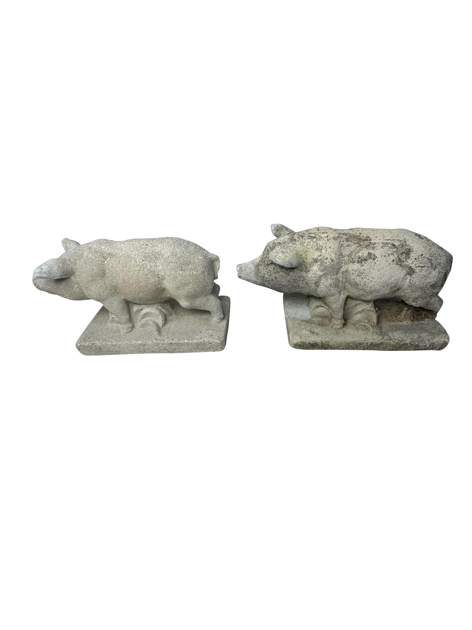 Pareja de Cerditos de Piedra Desconocido en venta