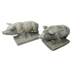 Pareja de Cerditos de Piedra