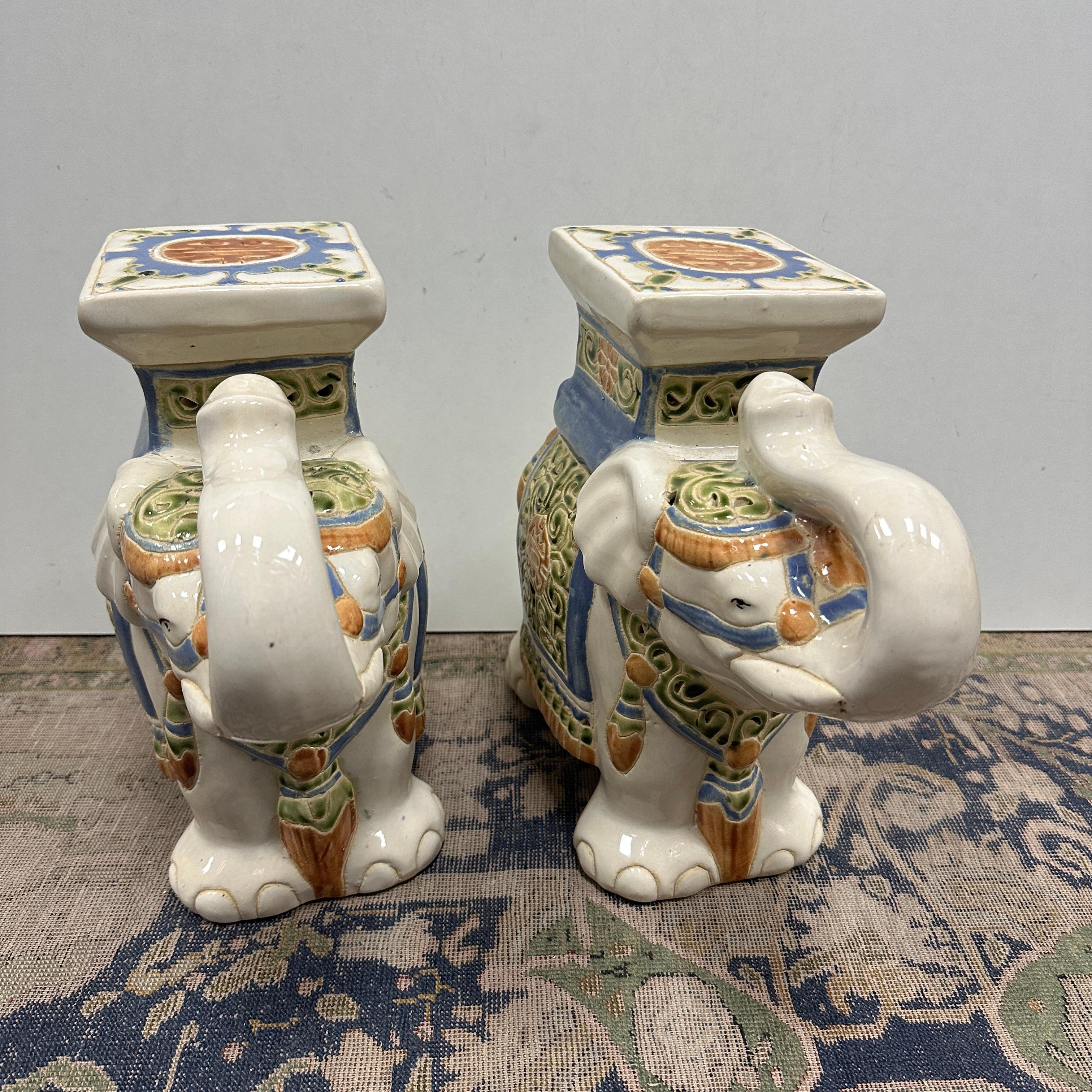 Paar Petite Vintage Hollywood Regency Chinesischer Elefant Blumentopf Stand im Angebot 5