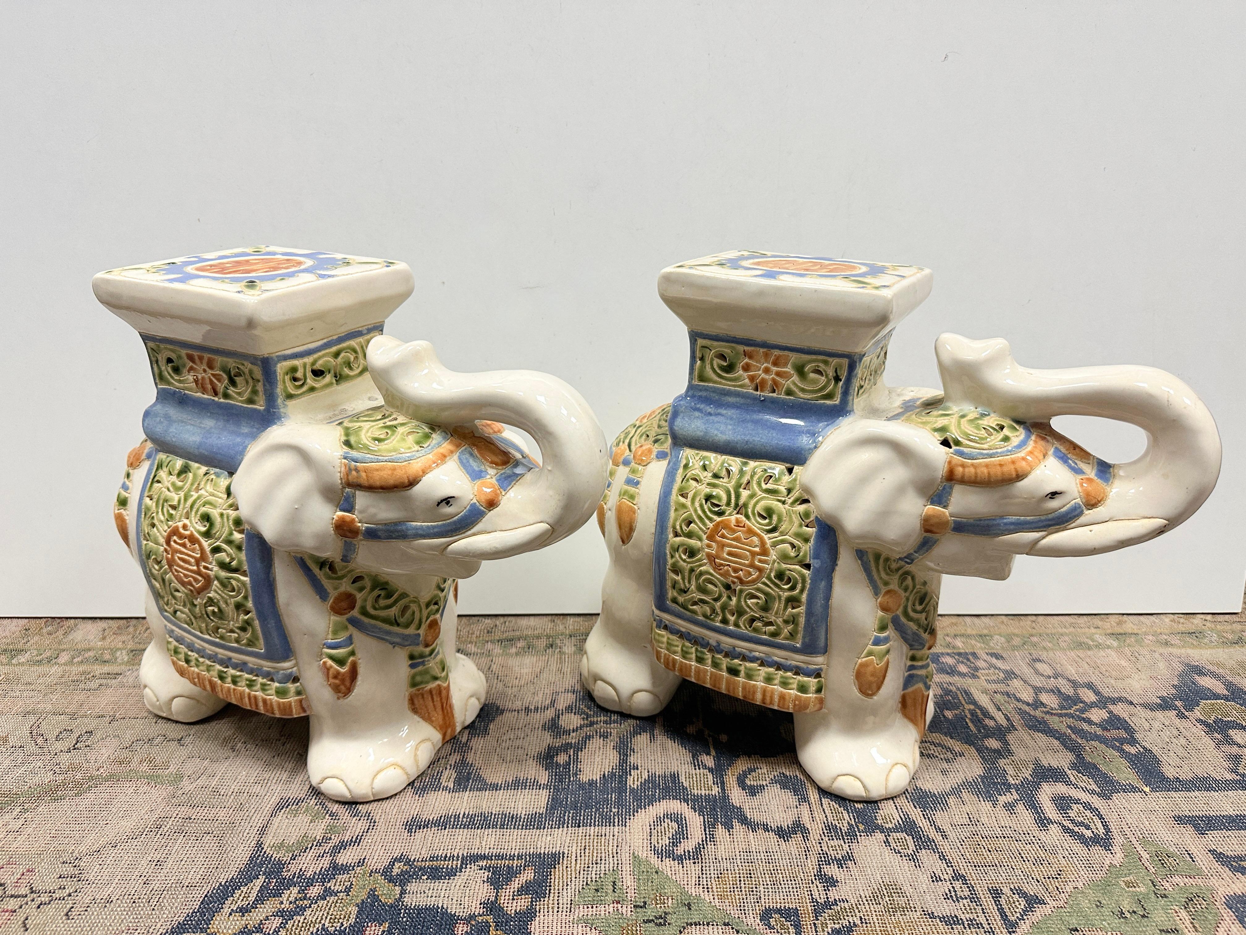 Paar Petite Vintage Hollywood Regency Chinesischer Elefant Blumentopf Stand im Angebot 7