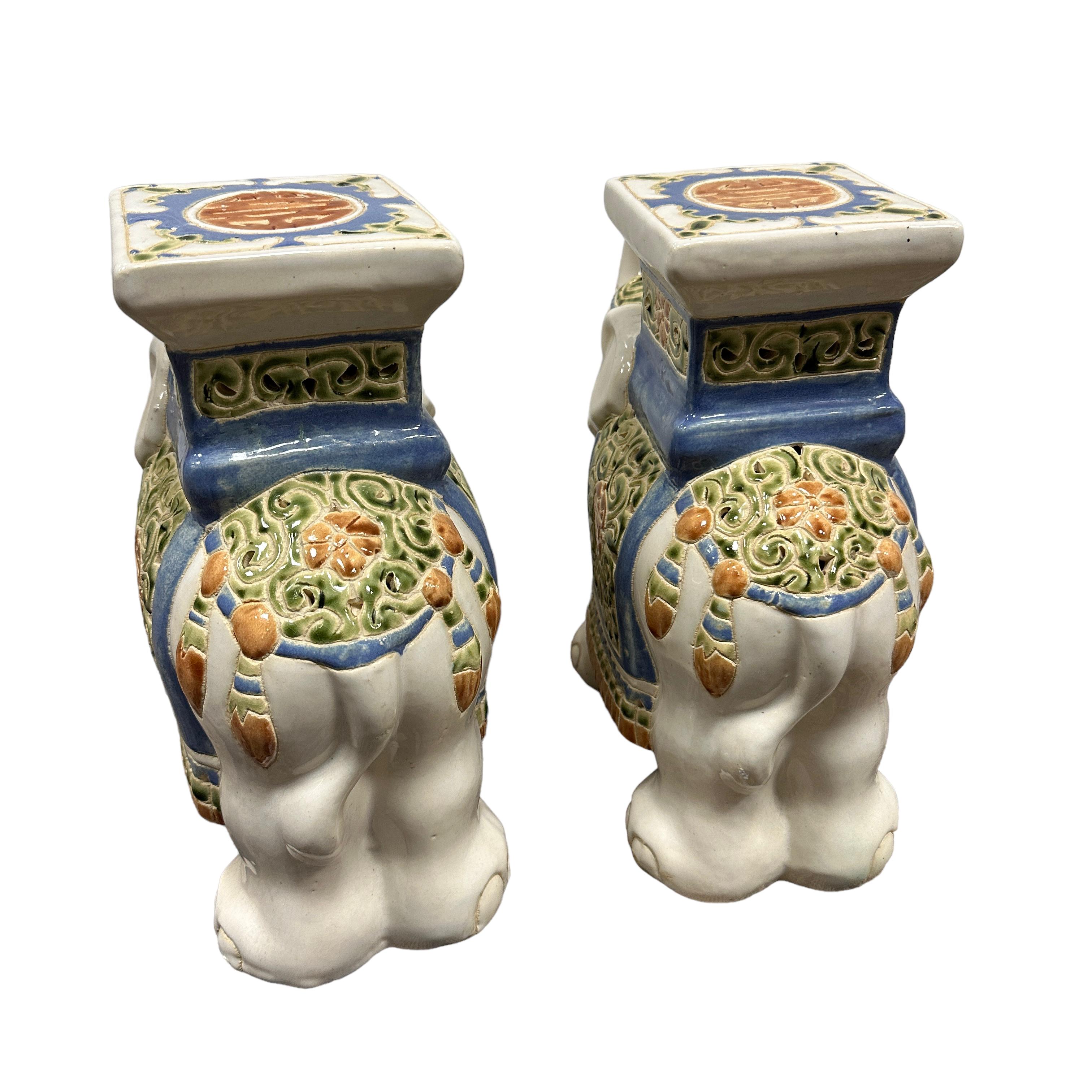 Mid-20th Century Pair of Petite Vintage Hollywood Regency Chinese Elephant Flower Pot Stand For Sale