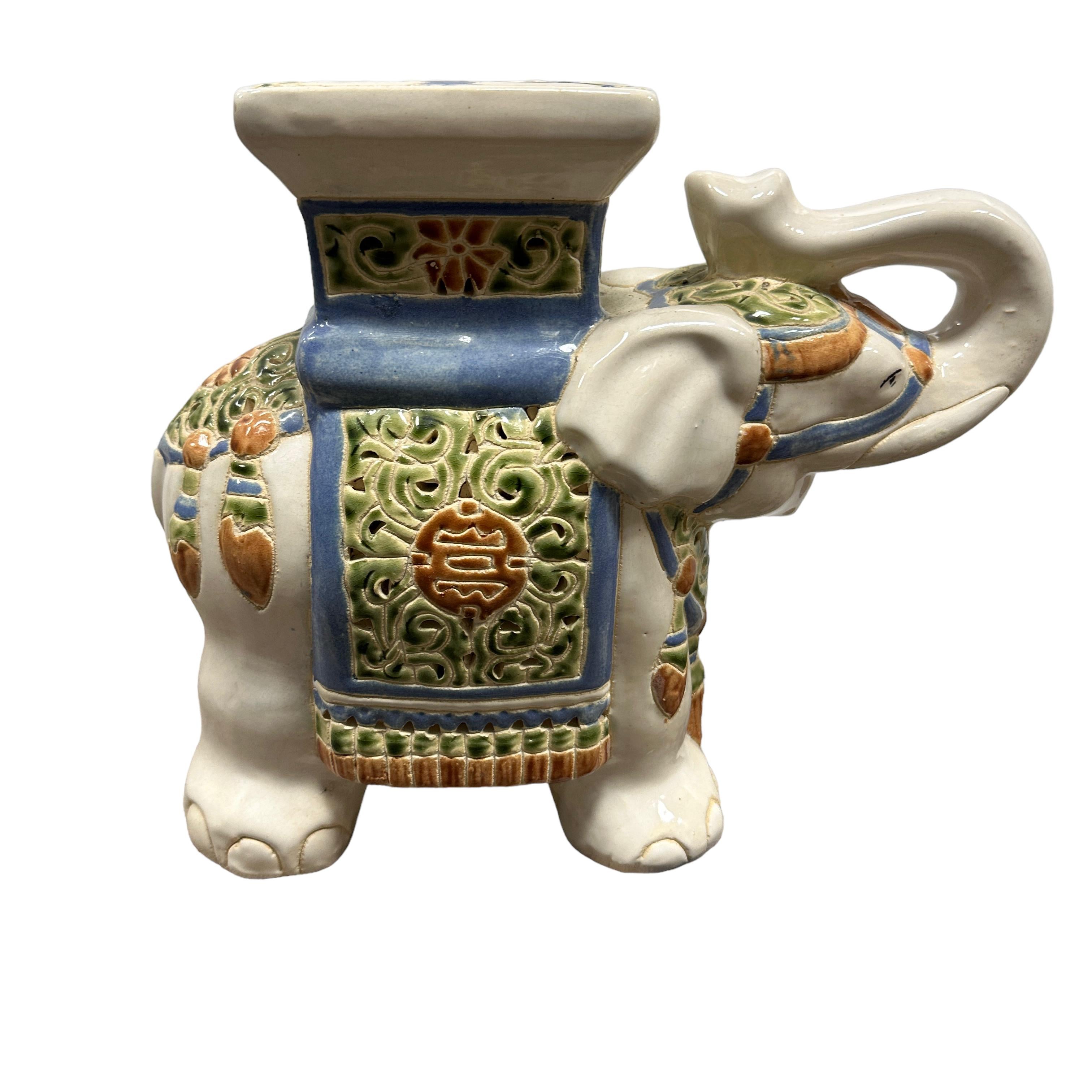 Paar Petite Vintage Hollywood Regency Chinesischer Elefant Blumentopf Stand im Angebot 3