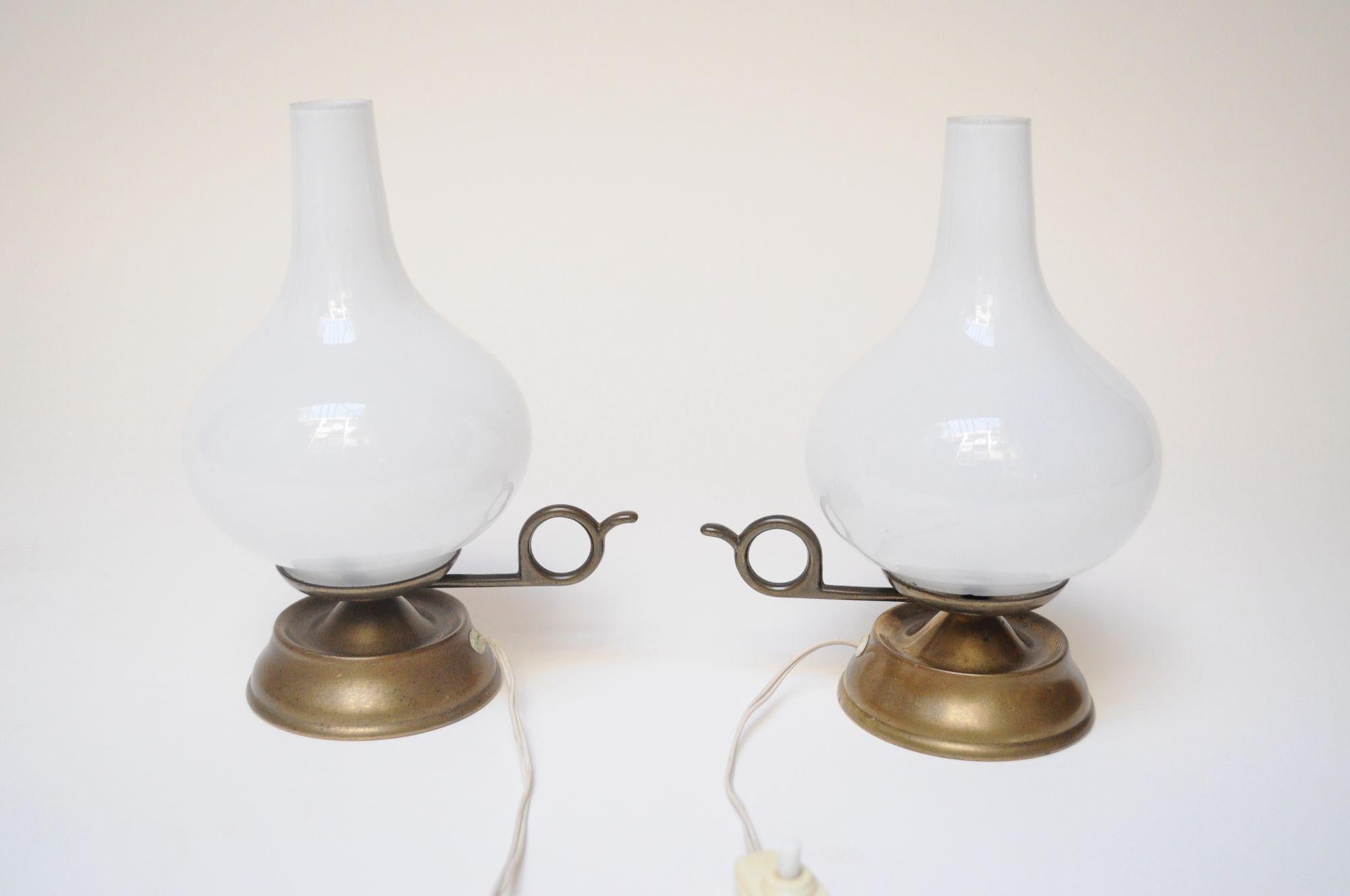 Mid-Century Modern Pair of Petite Vintage Italian Chamberstick Glass and Brass Bedside Lamps For Sale