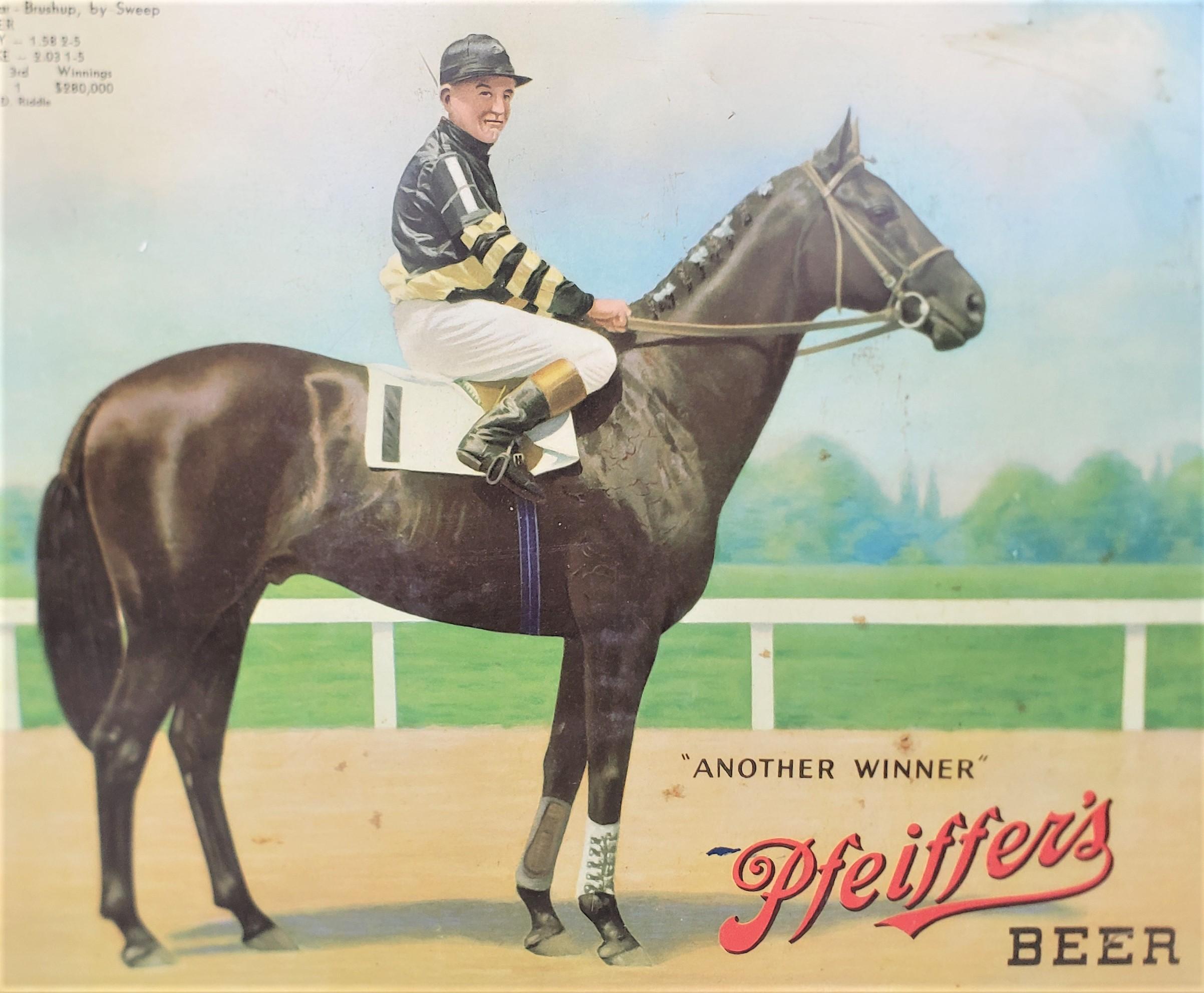 Fait à la machine Paire de tentures murales publicitaires à la bière de Pfeiffer sur le thème des courses de chevaux en vente